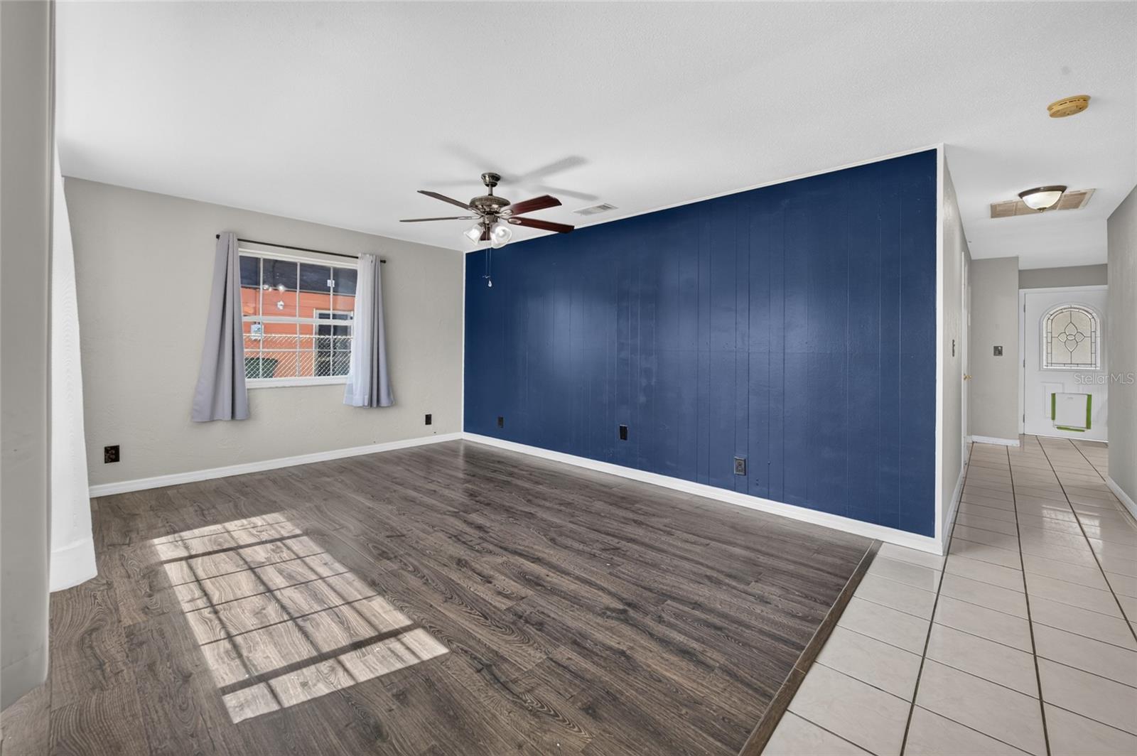 1107 4th St Property Photo 4