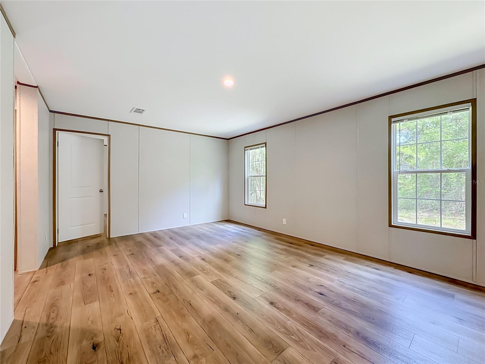 115 Betsy Ross Pl Property Photo 6