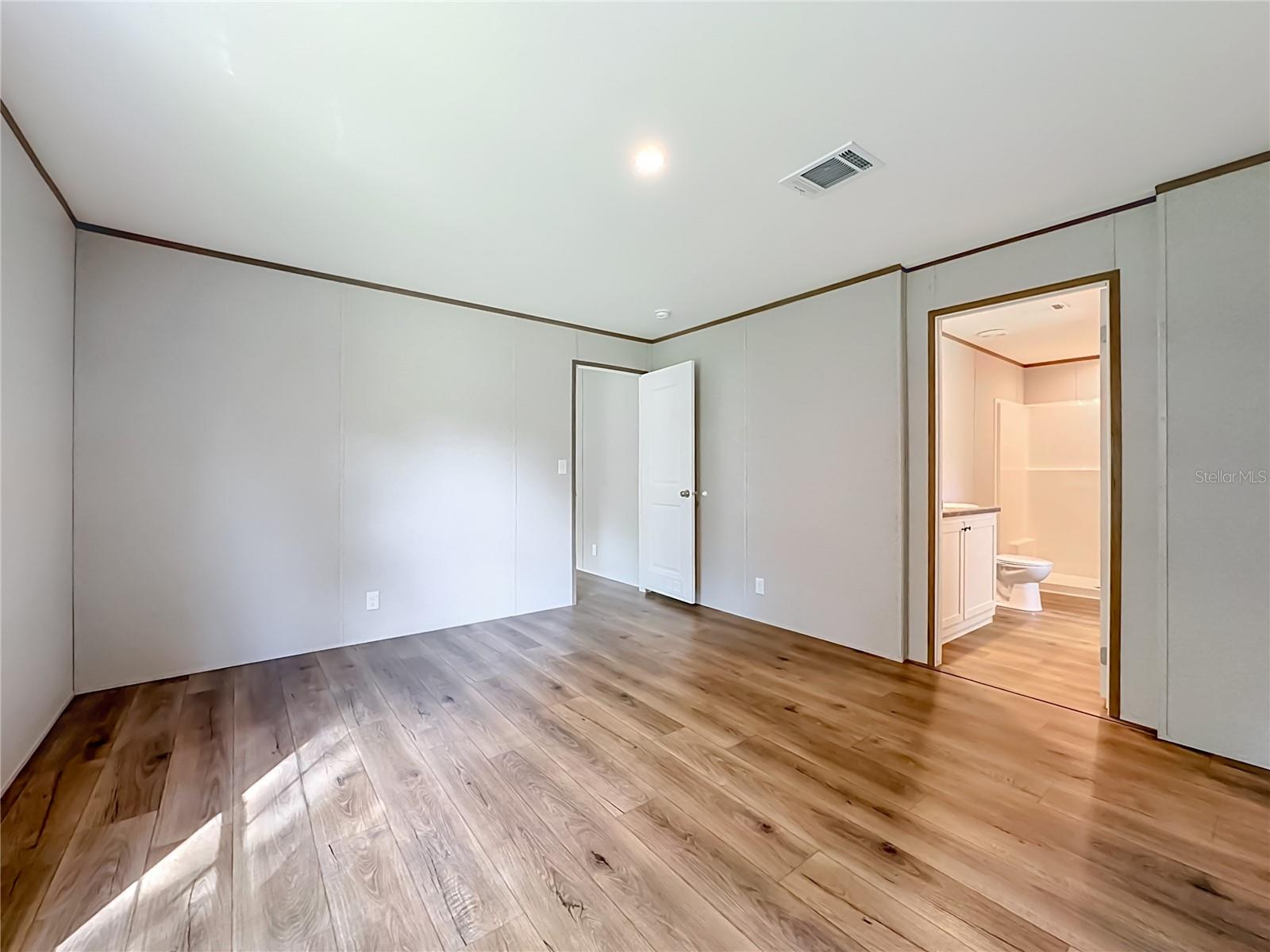 115 Betsy Ross Pl Property Photo 14