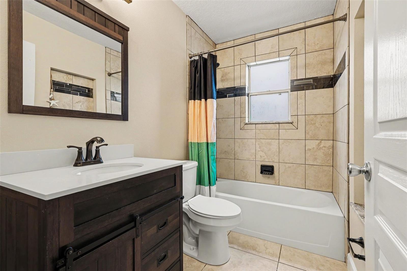 2415 Saint Pauls Dr Property Photo 15