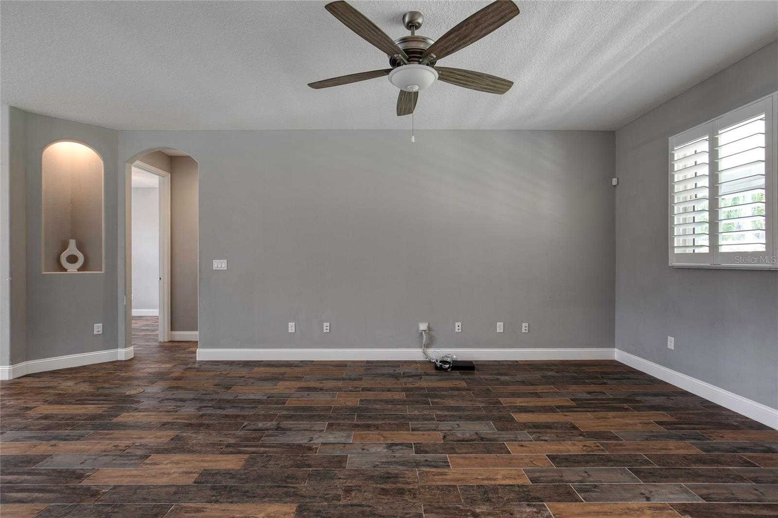 56 Thornhill Chase Cir Property Photo 14