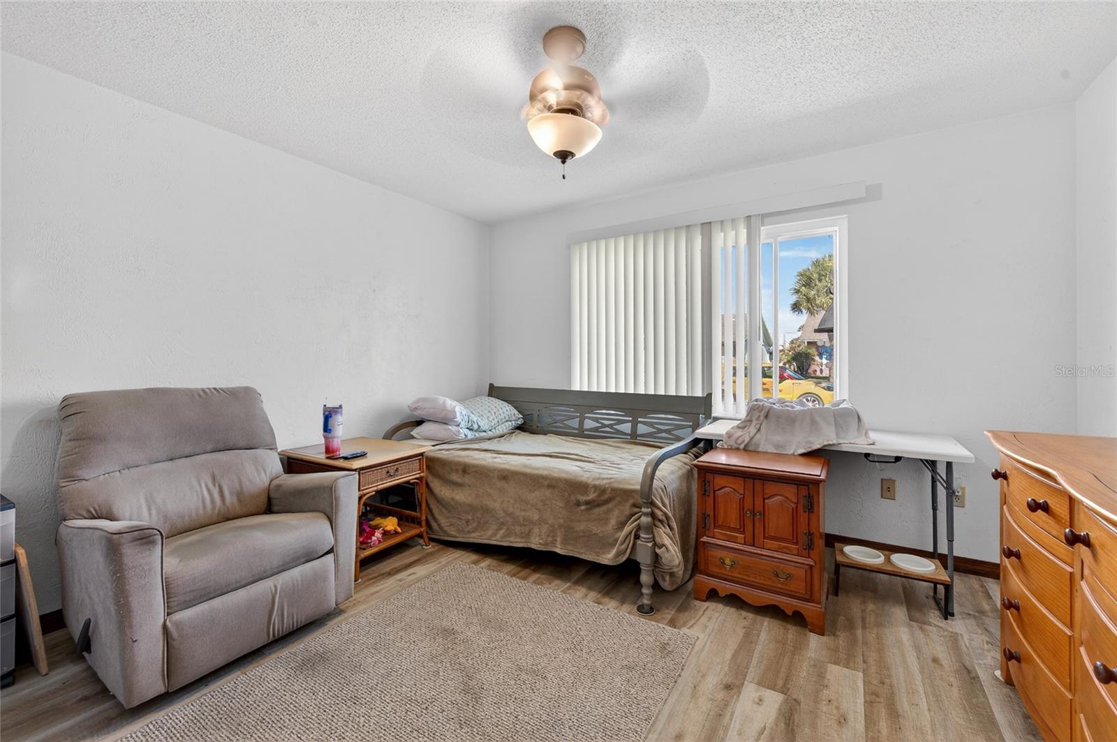 1402 Portobello Dr Property Photo 12