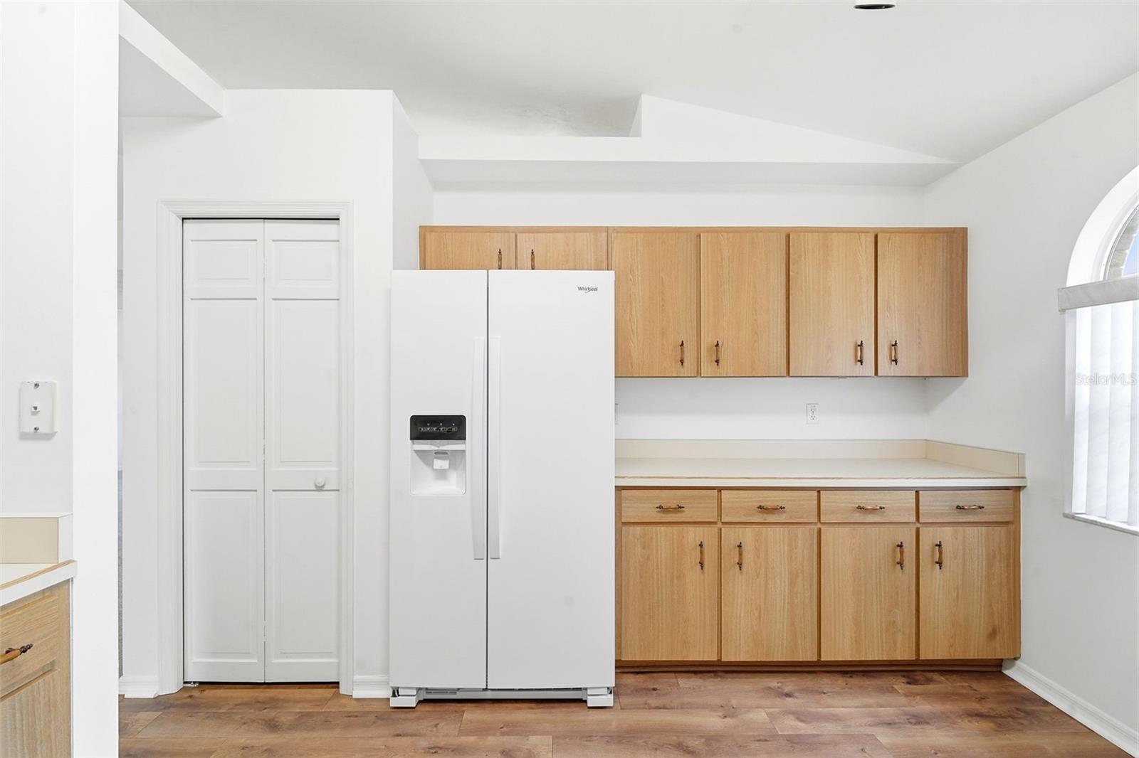 687 Winterberry Trl Property Photo 12