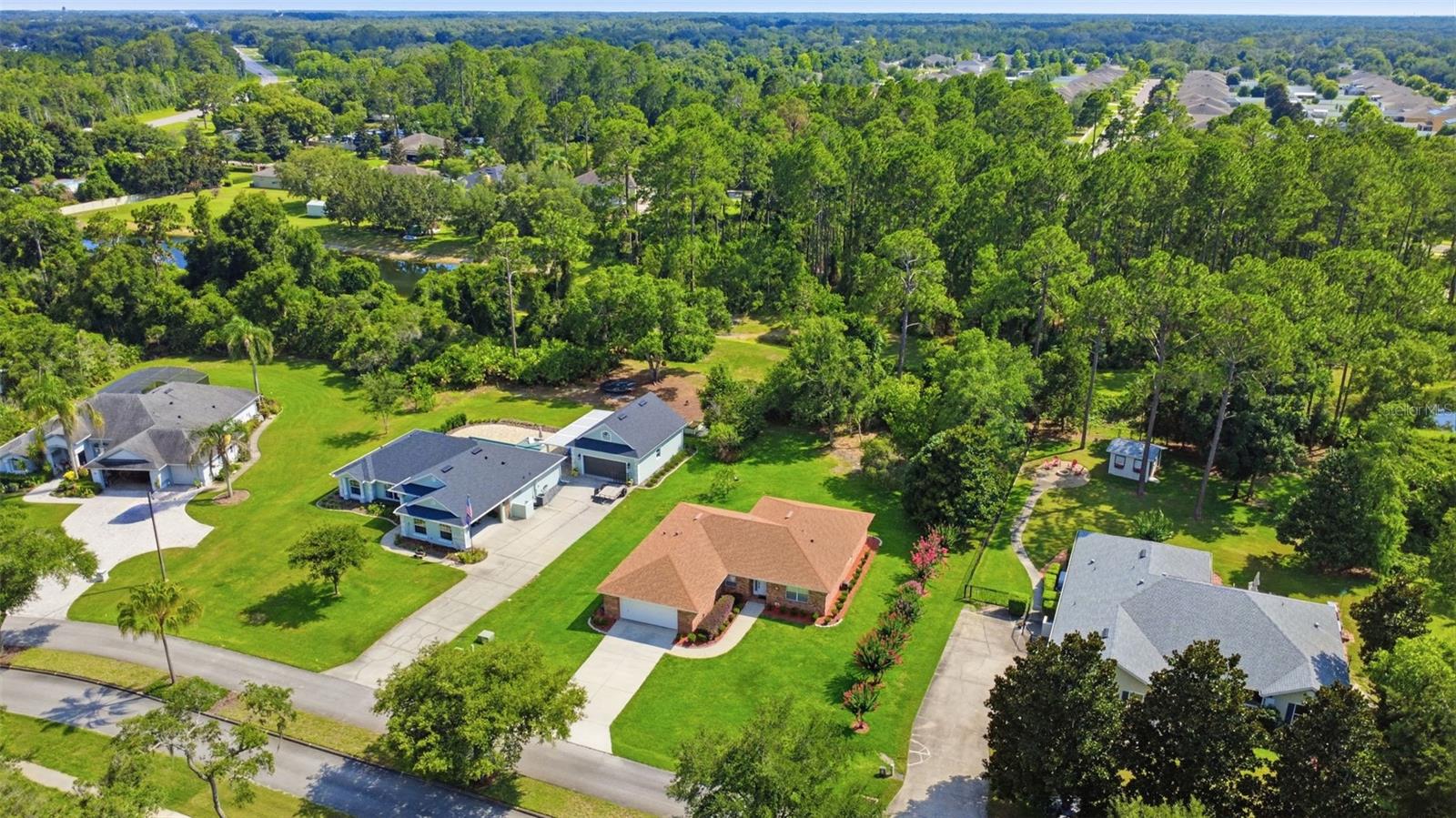 687 Winterberry Trl Property Photo 29