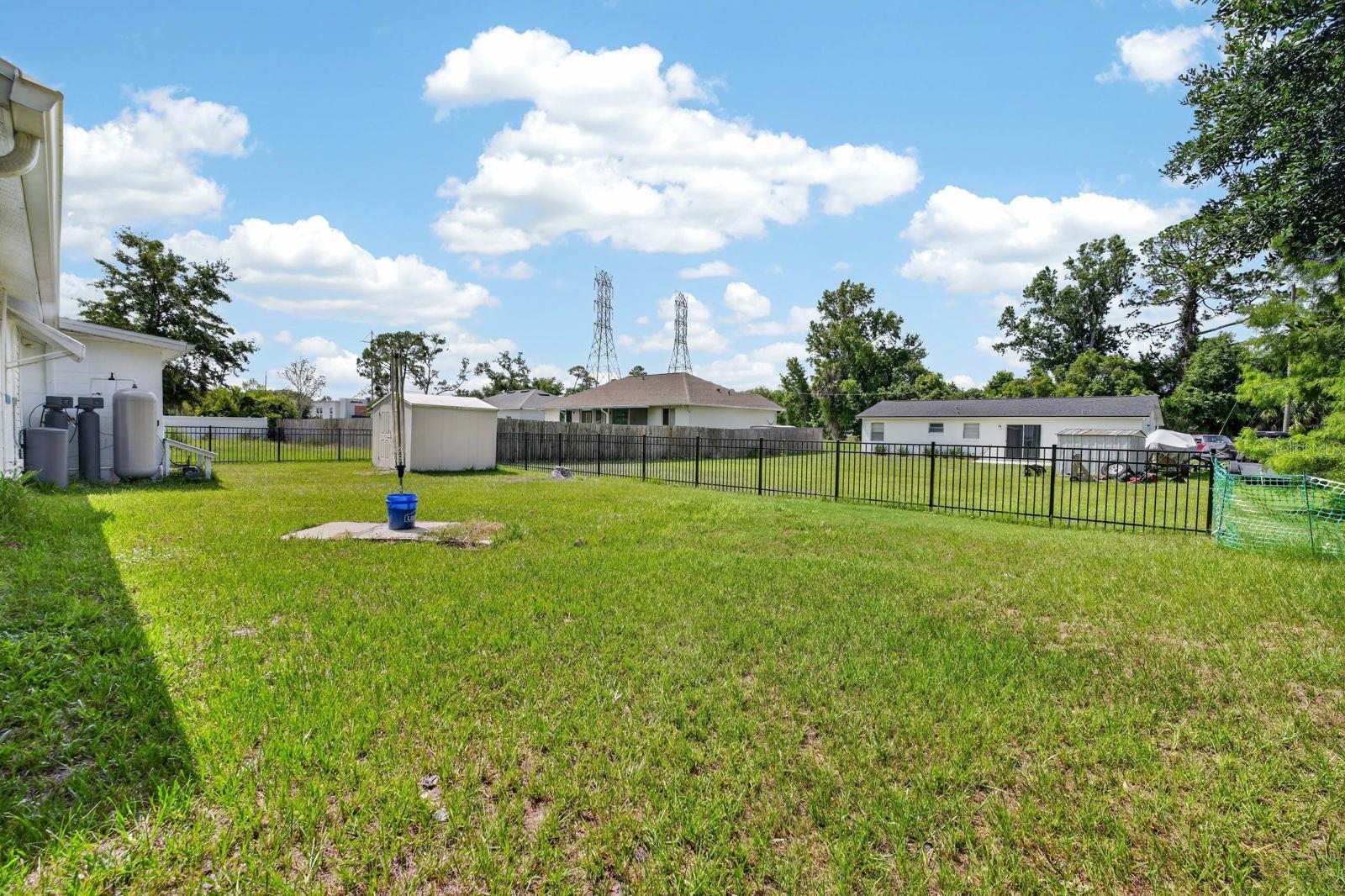 277 Debary Dr Property Photo 26