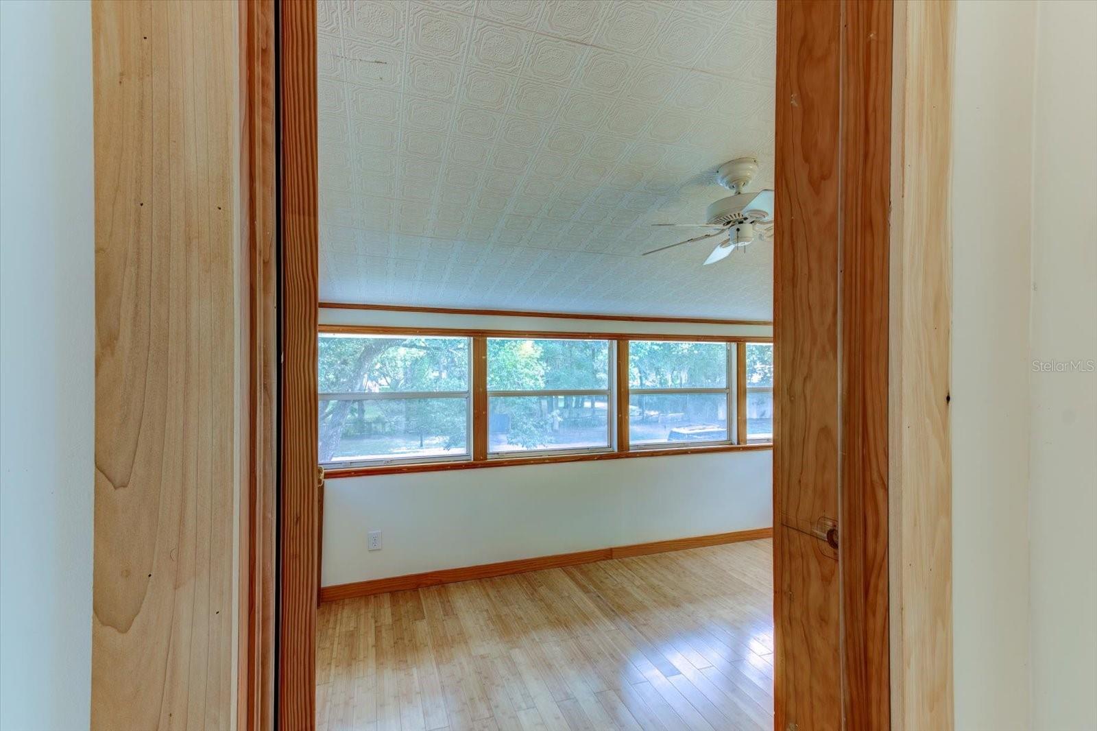 543 N Thorpe Ave Property Photo 50