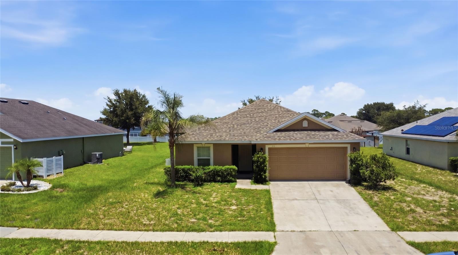184 Eleuthera Dr Property Photo 2