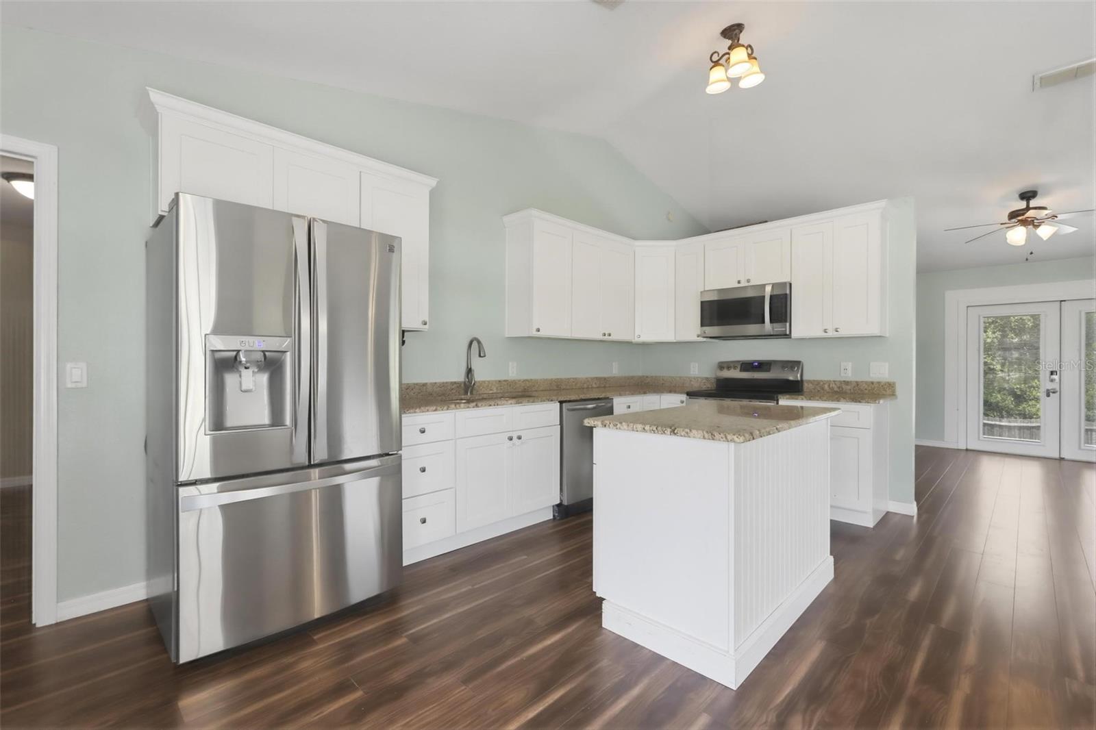 2695 Keene Ln Property Photo 10