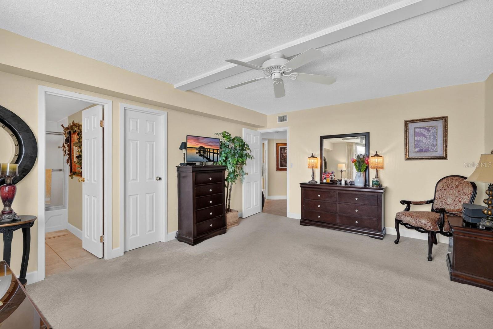 925 N Halifax Ave #403 Property Photo 19