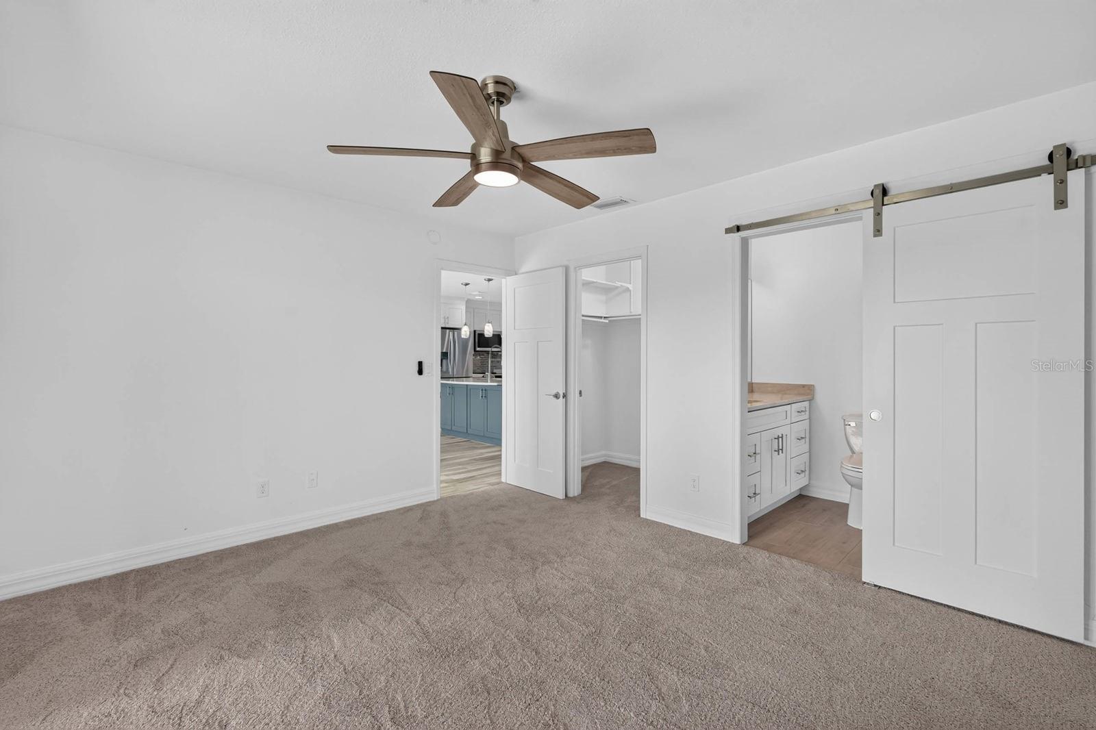 1136 Harbour Point Dr Property Photo 20