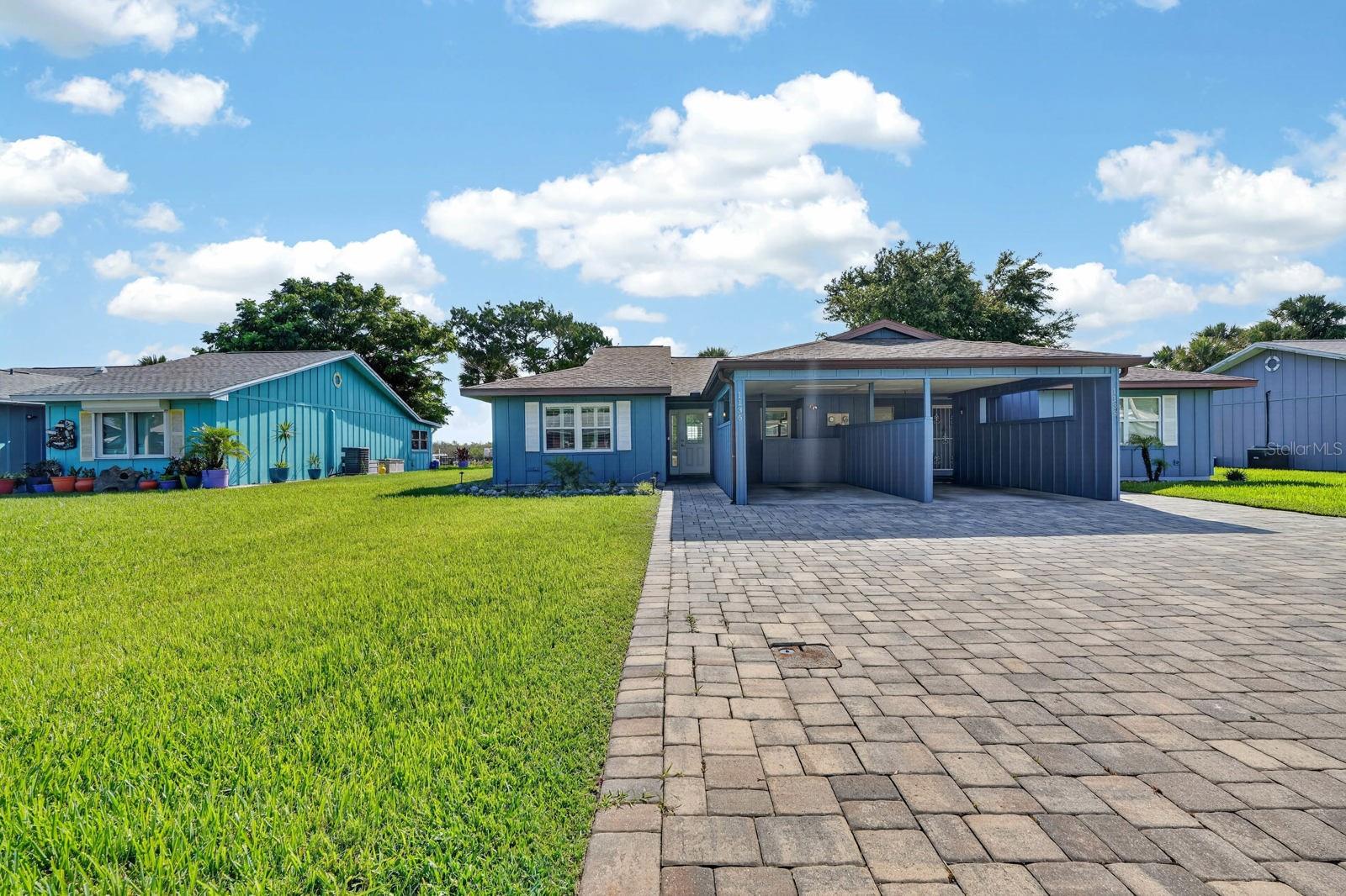 1136 Harbour Point Dr Property Photo 42