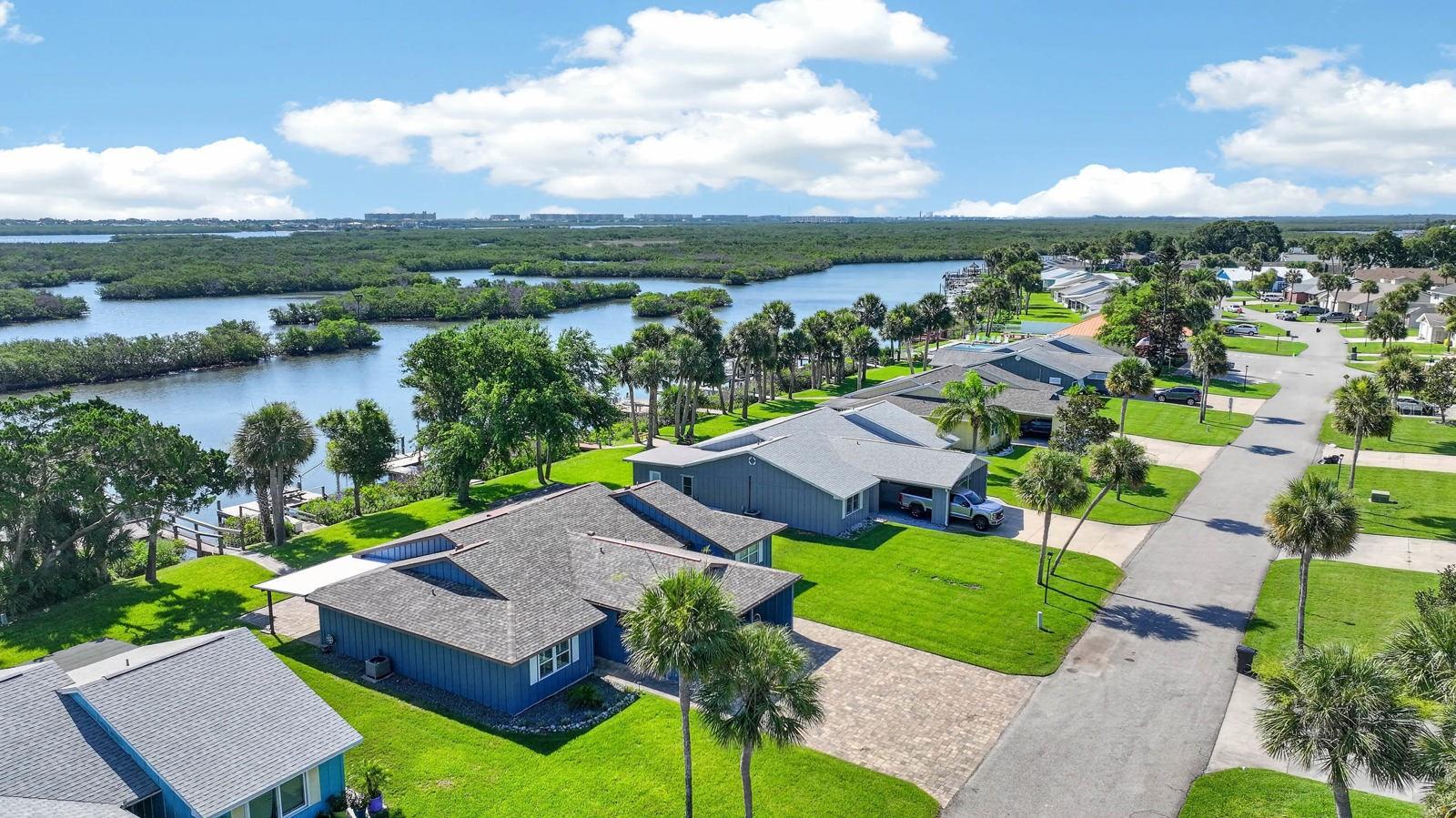 1136 Harbour Point Dr Property Photo 47