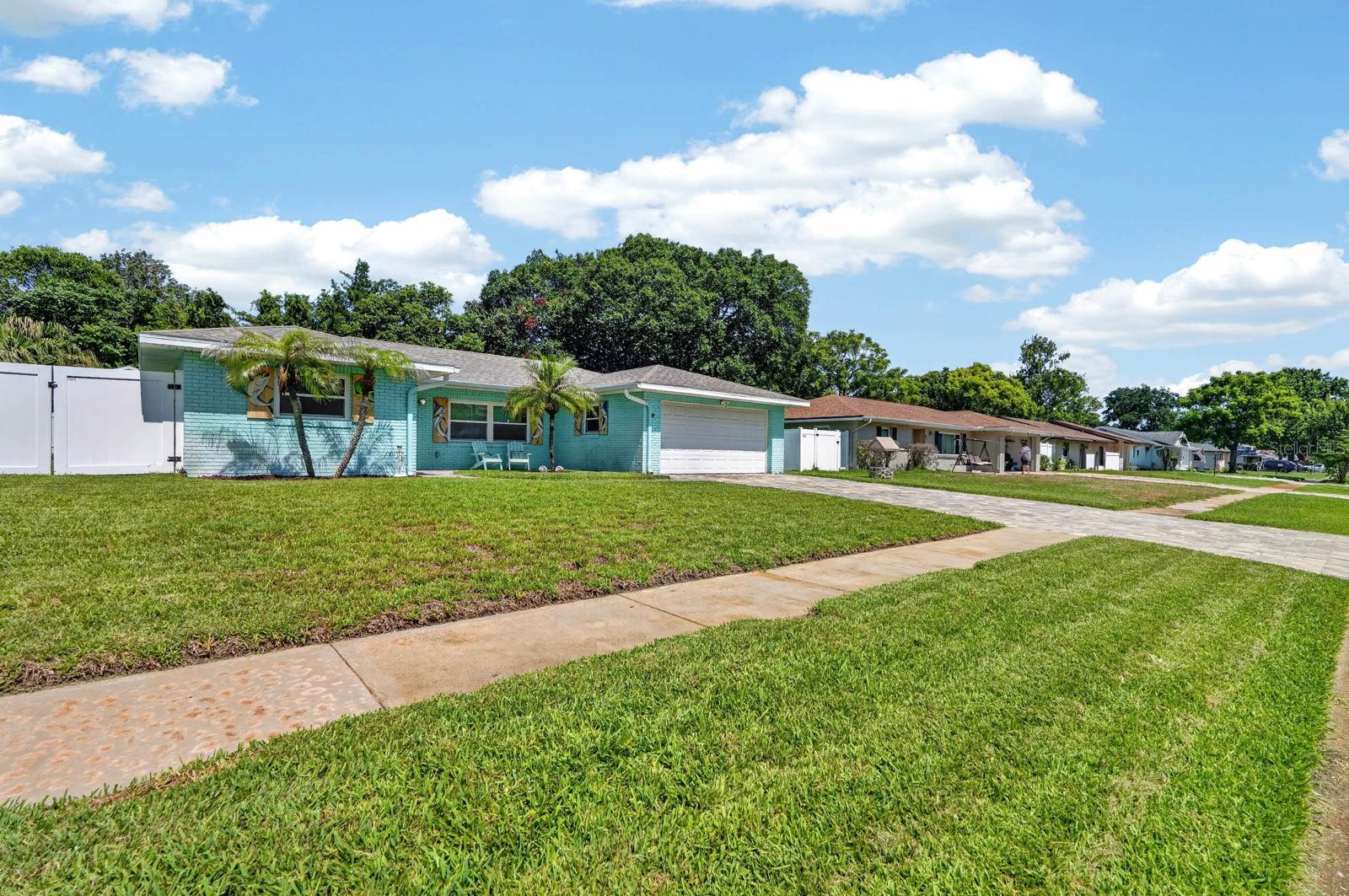 68 Raintree Dr Property Photo 4