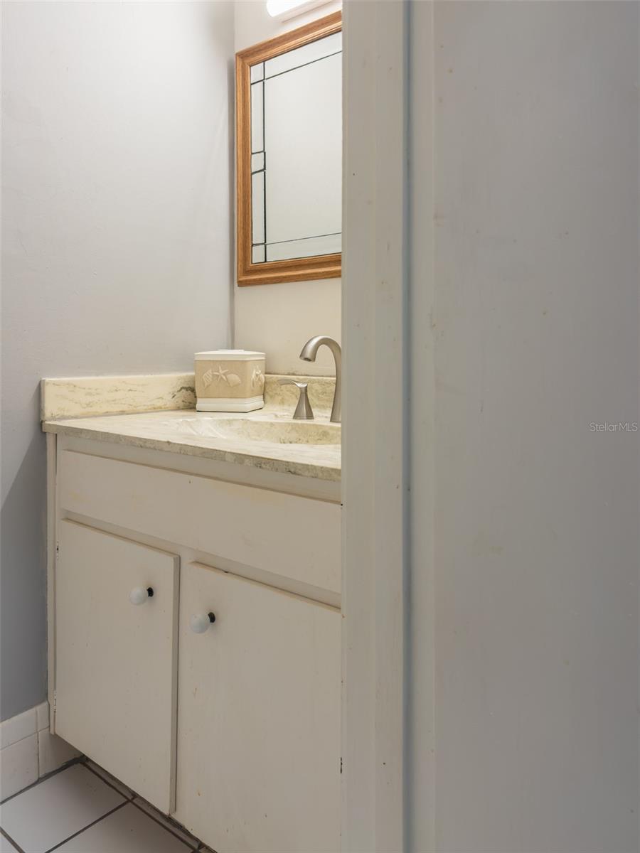 2446 Ne 7th St #57 Property Photo 16
