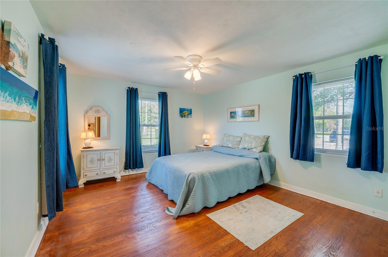697 John Anderson Dr Property Photo 35