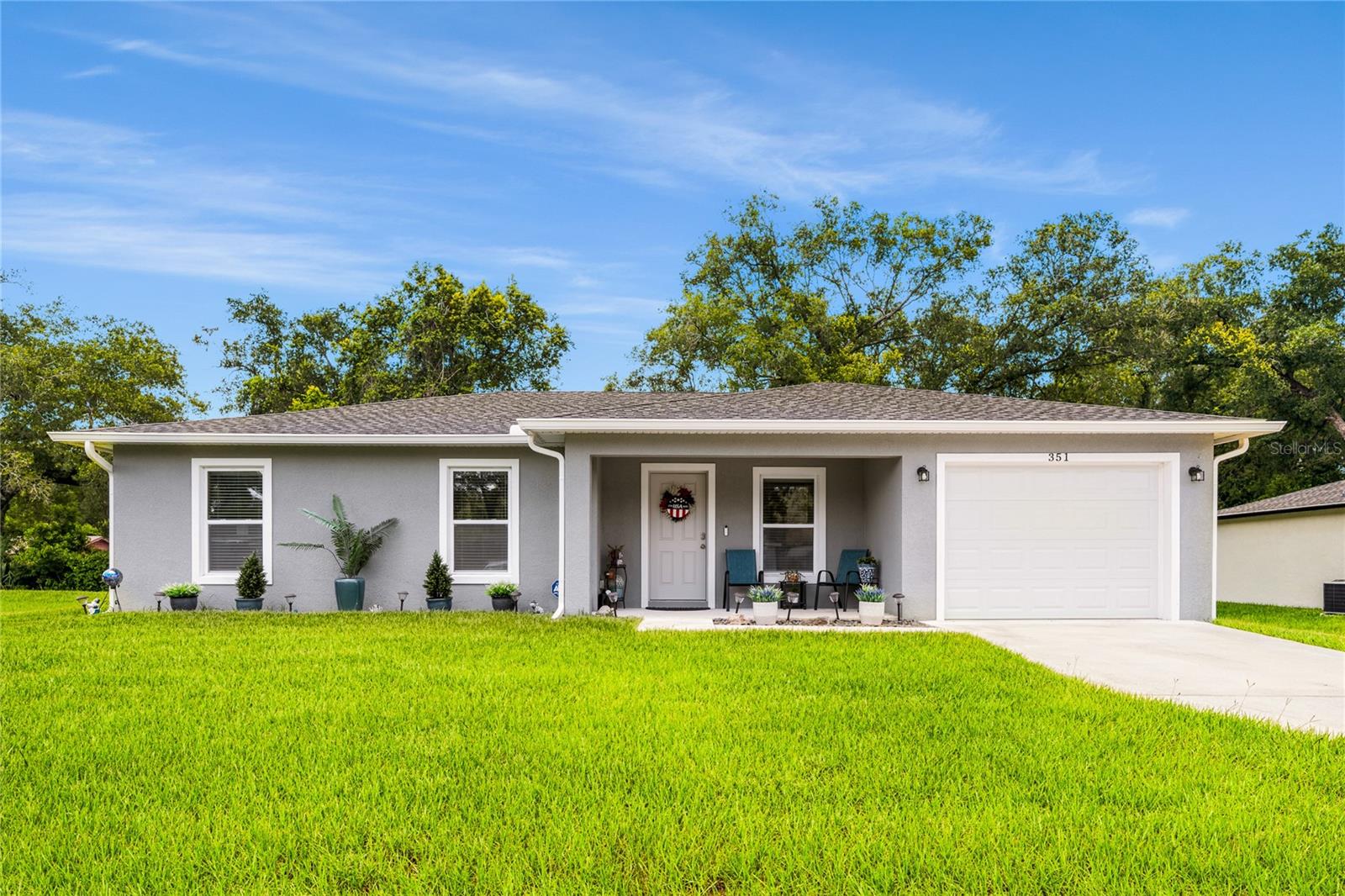 351 W ELM DR Property Photo 1