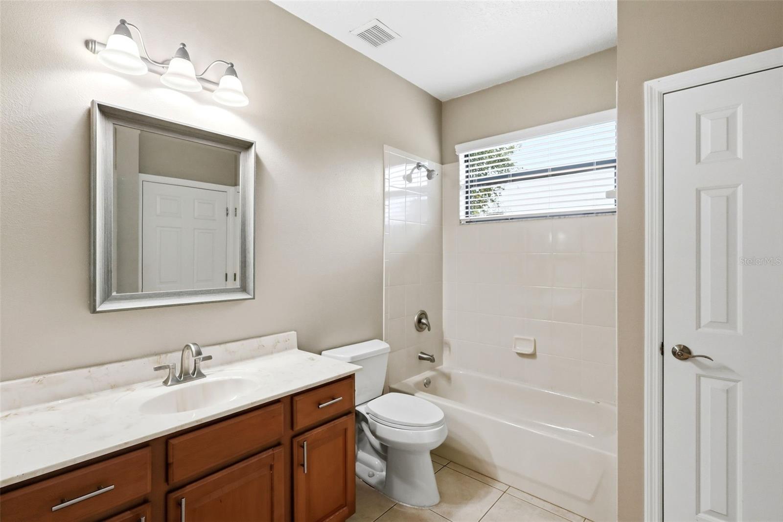 109 Elissar Dr Property Photo 35