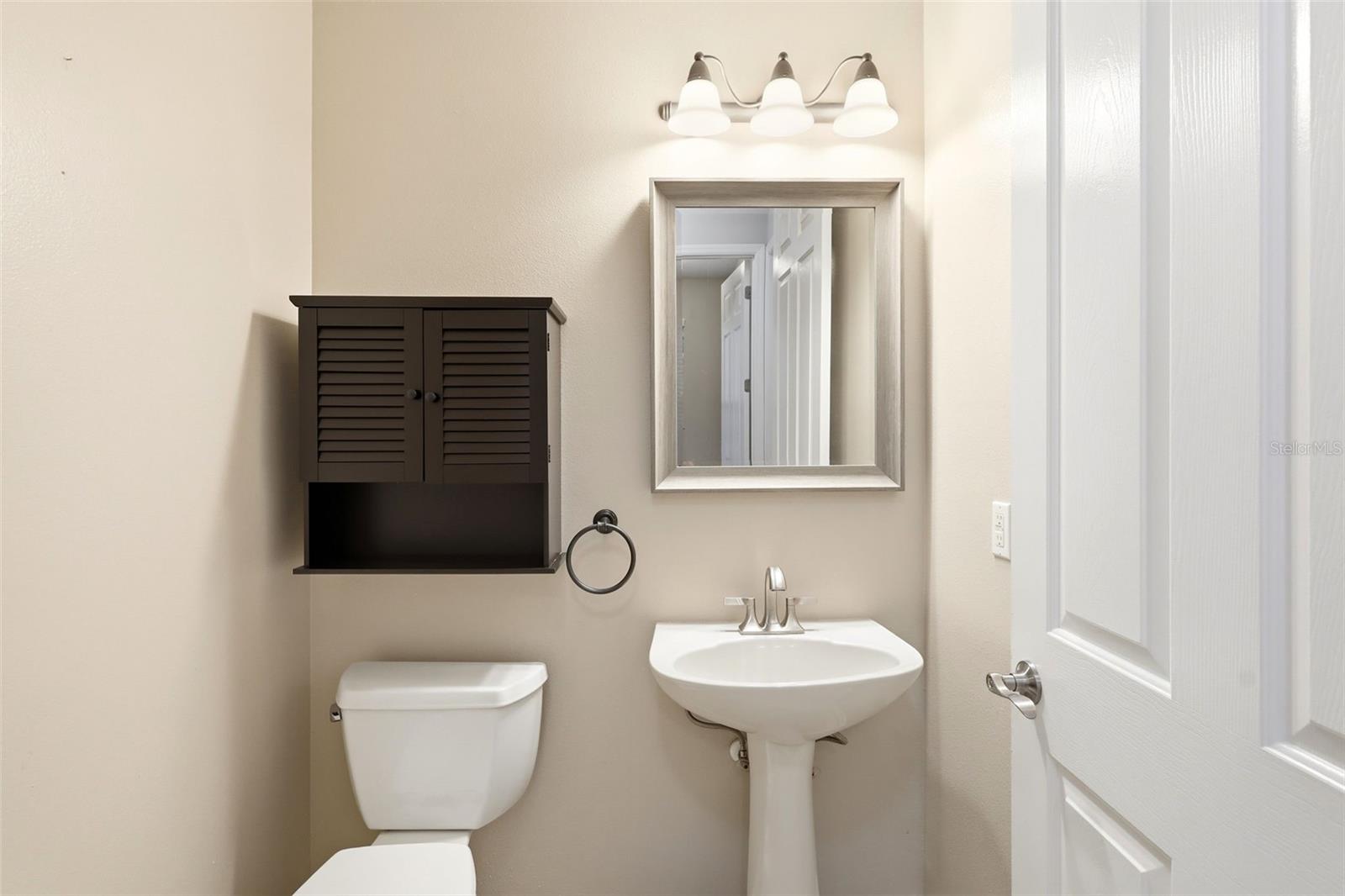 109 Elissar Dr Property Photo 37