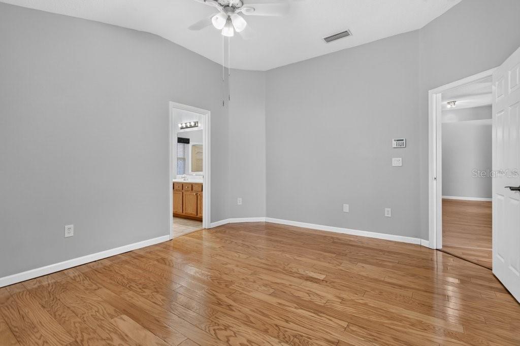 828 Crystal Spring Way Property Photo 14