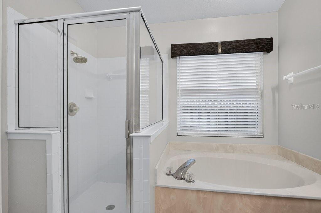 828 Crystal Spring Way Property Photo 17