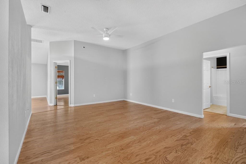 828 Crystal Spring Way Property Photo 35