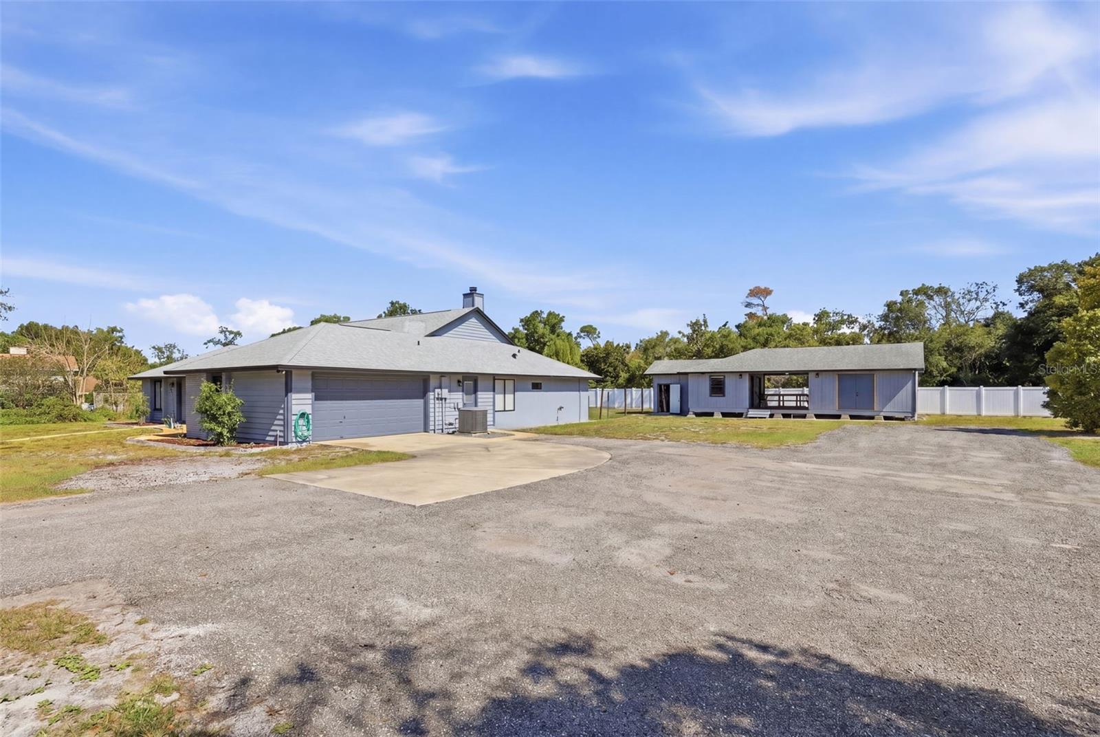 168 Community Dr Property Photo 8