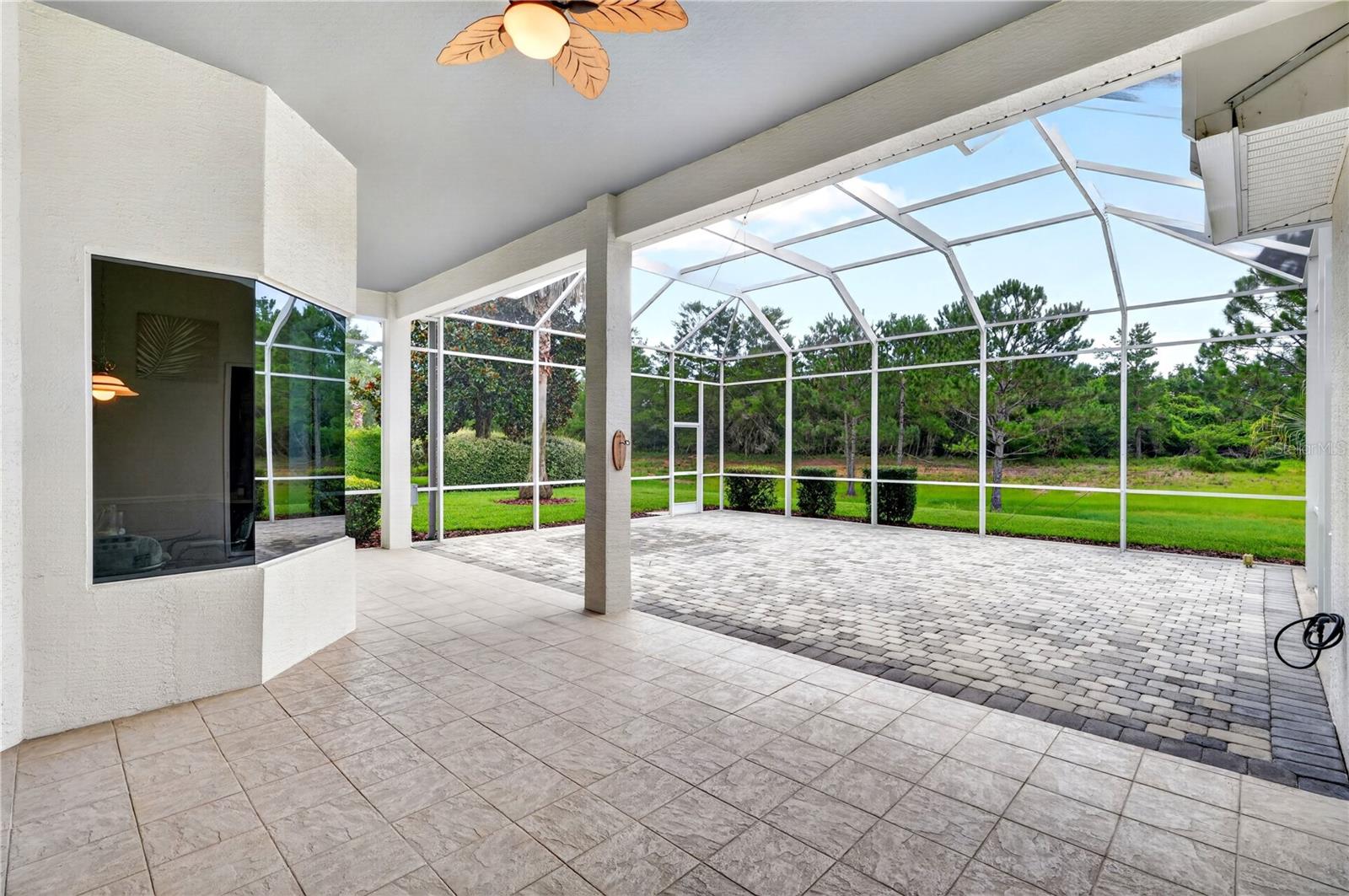1435 Dolph Cir Property Photo 17