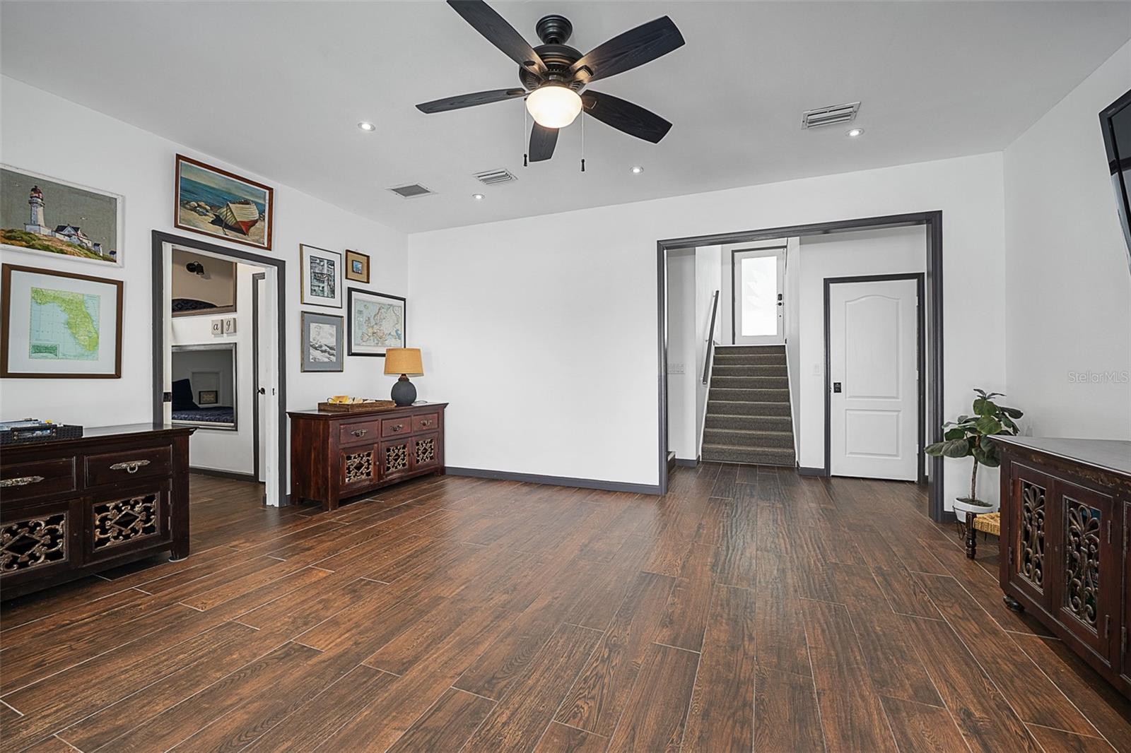 3110 John Anderson Dr Property Photo 52