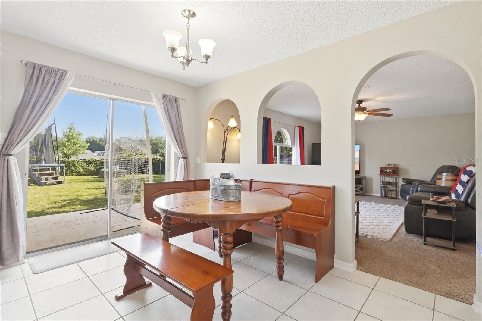2678 Beckwith St Property Photo 14