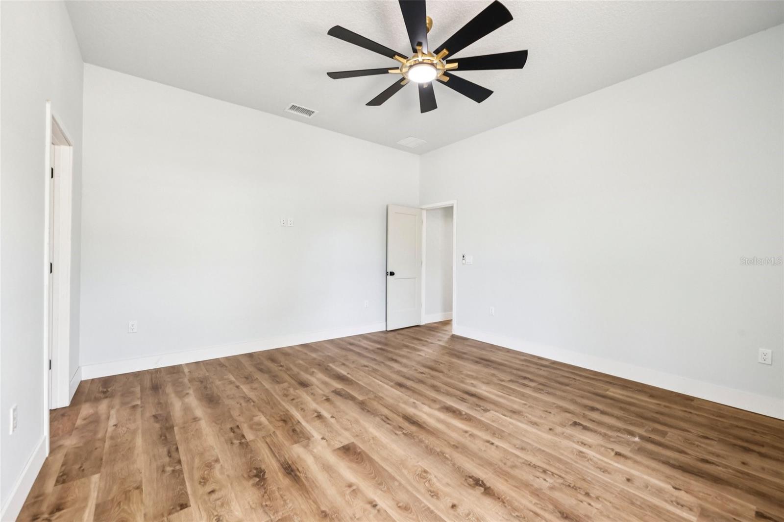 1623 Magnolia Ave Property Photo 24