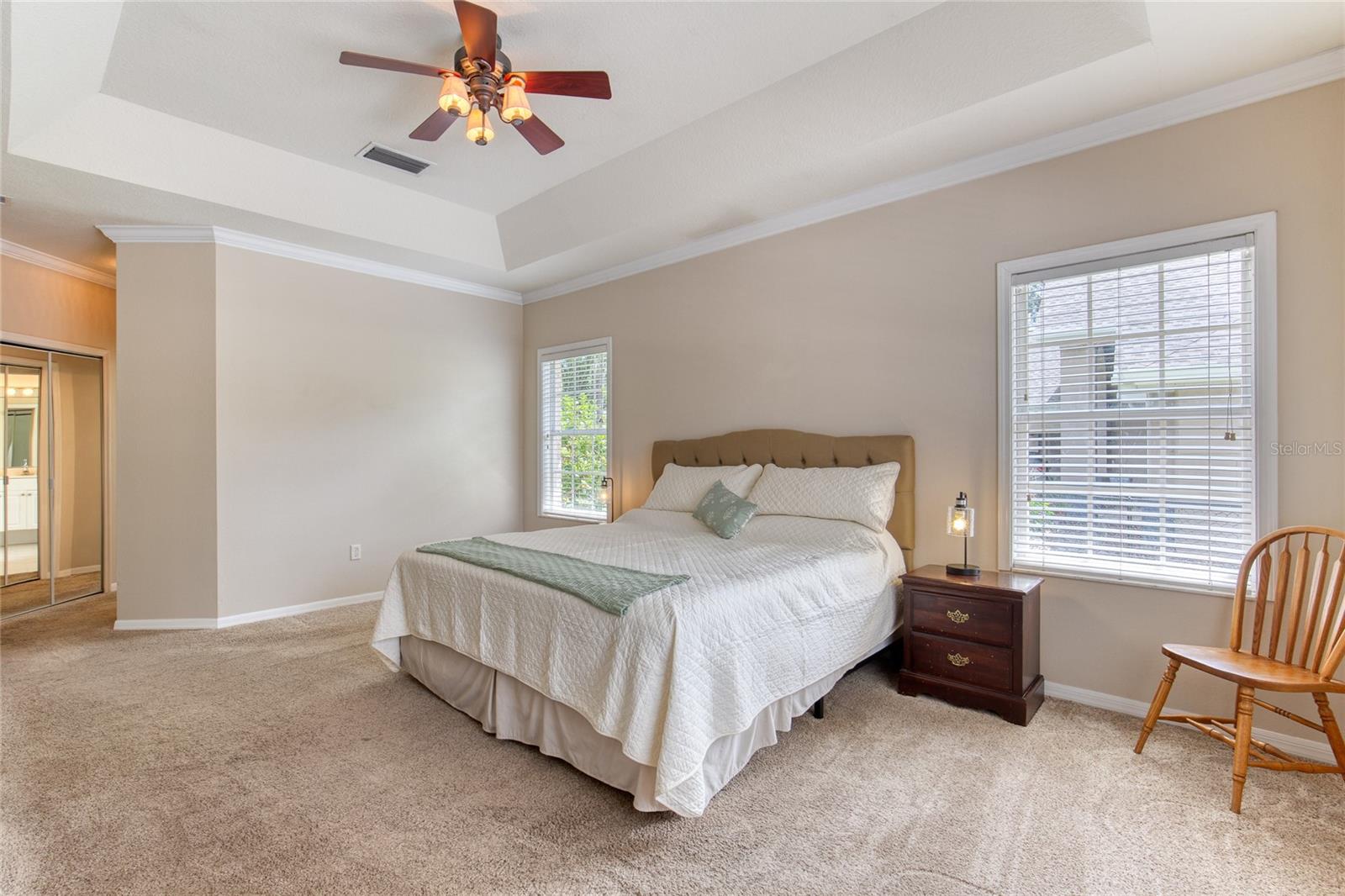 5 Watercliff Ln Property Photo 31