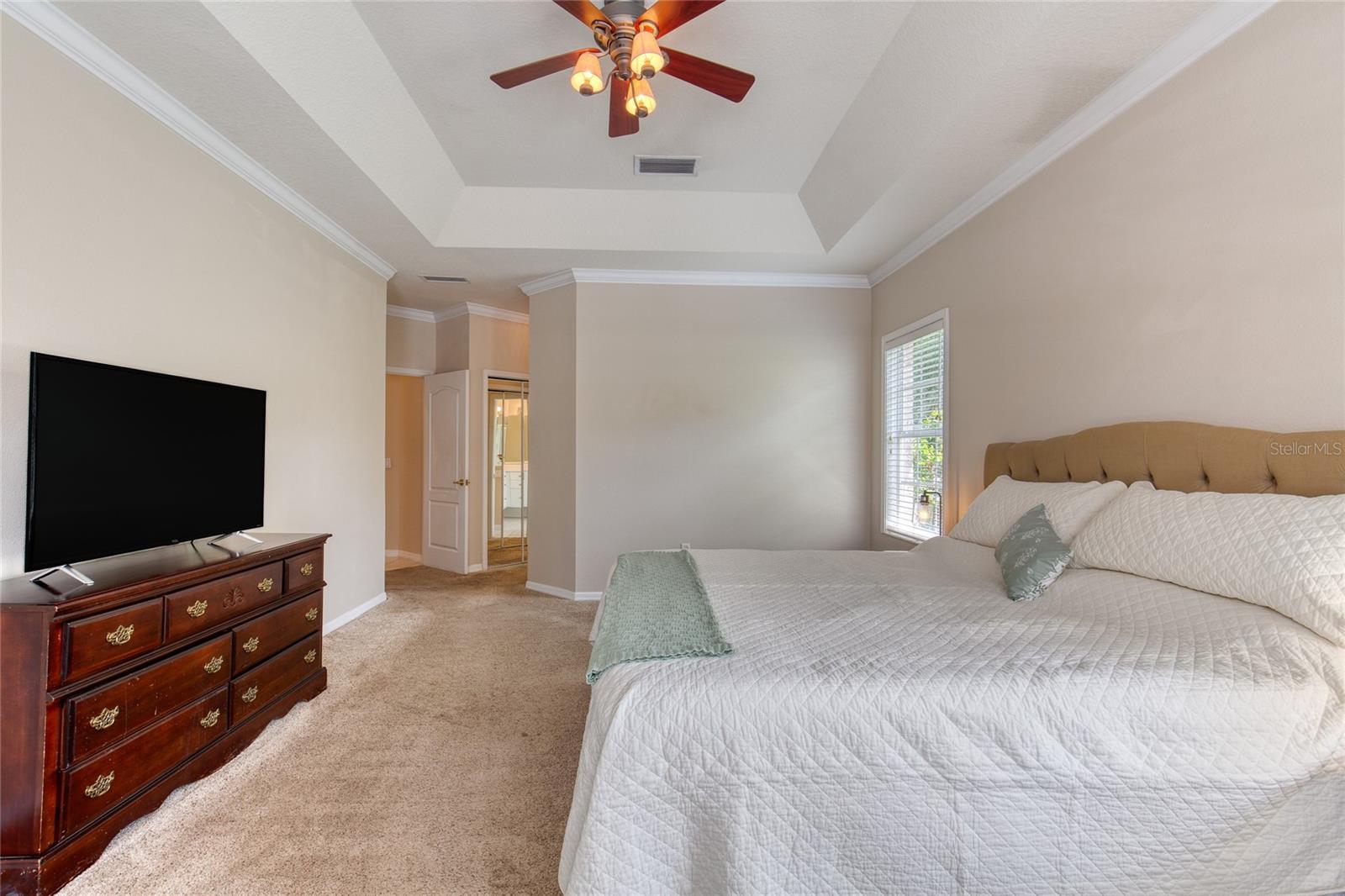 5 Watercliff Ln Property Photo 32