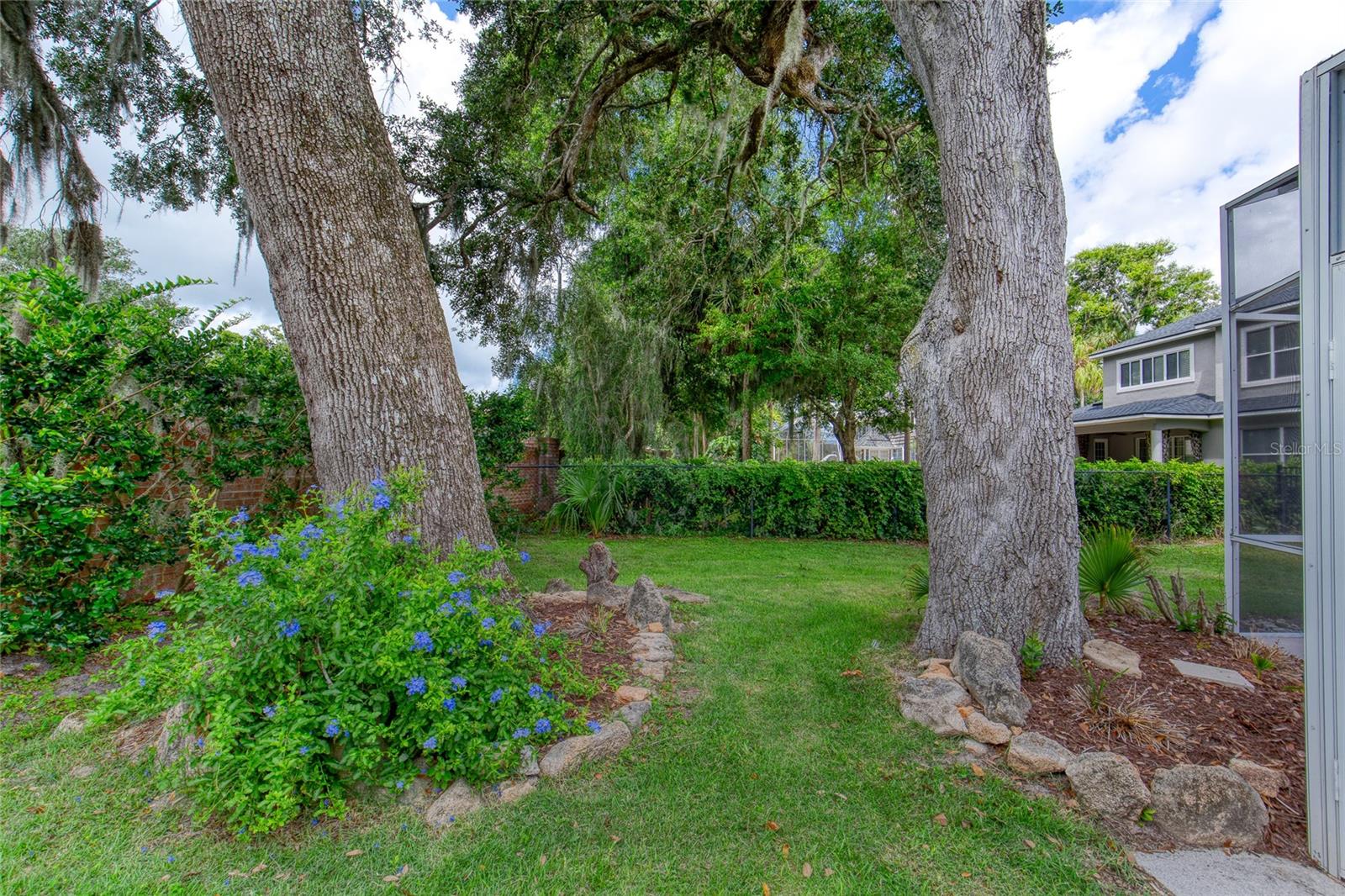 5 Watercliff Ln Property Photo 56