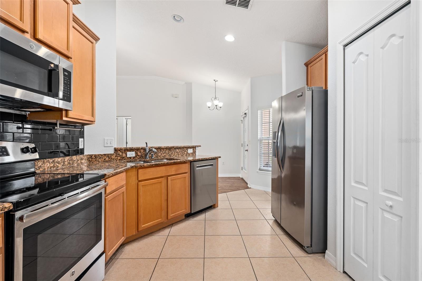 5317 Peach Blossom Blvd Property Photo 3