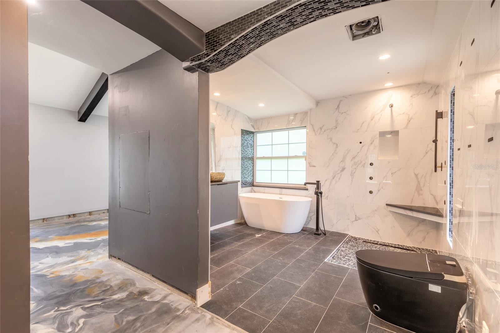 2015 Halifax Dr Property Photo 19