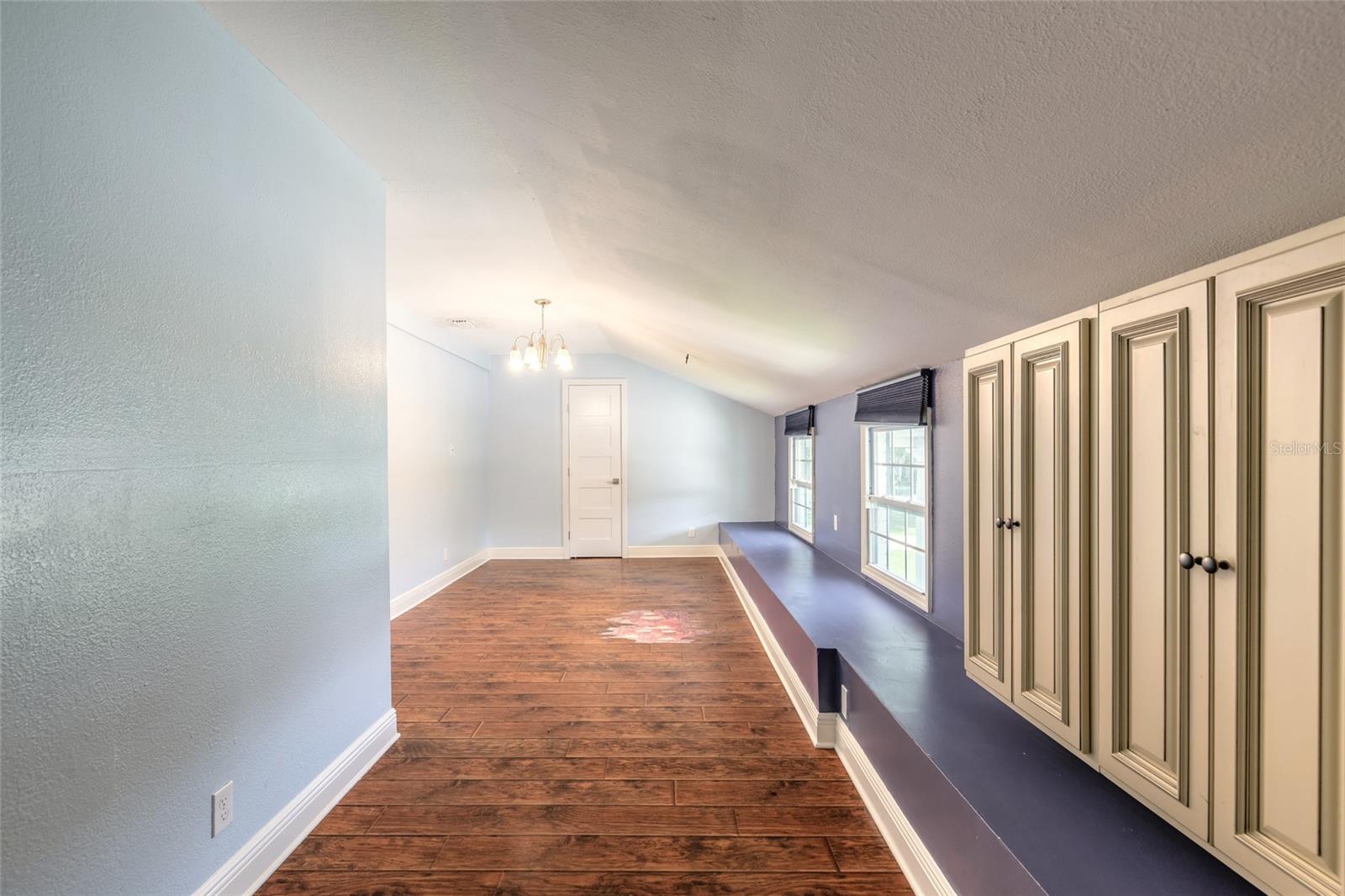 2015 Halifax Dr Property Photo 35