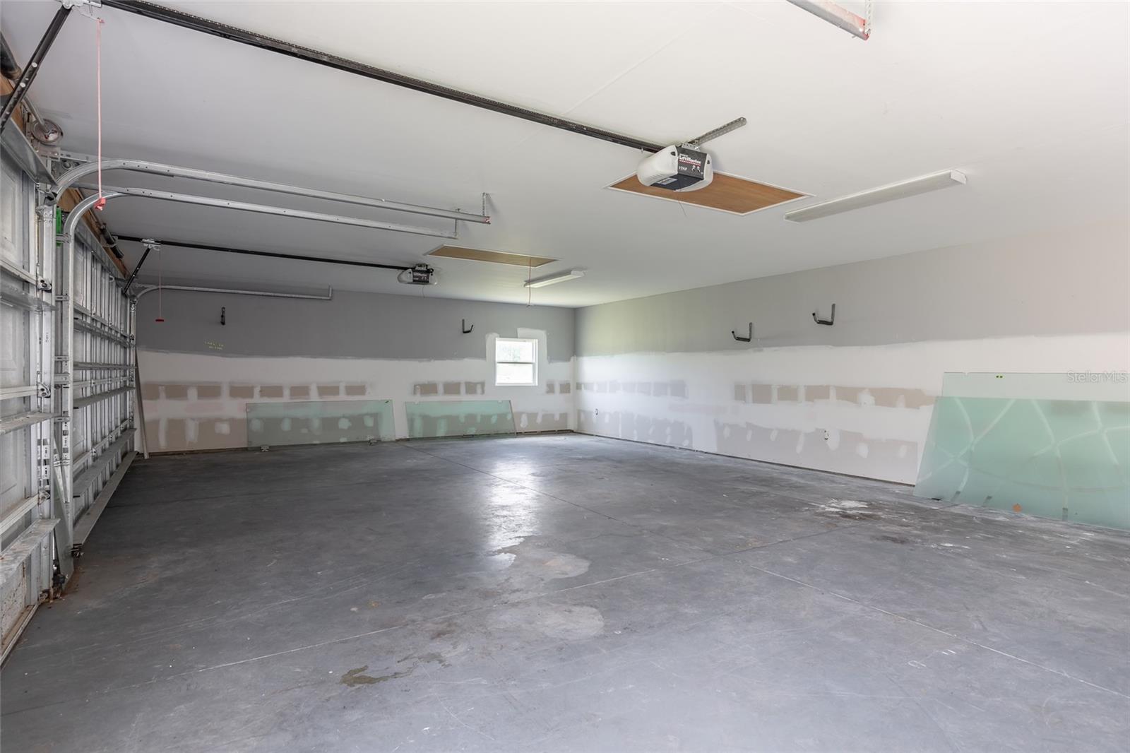 2015 Halifax Dr Property Photo 46