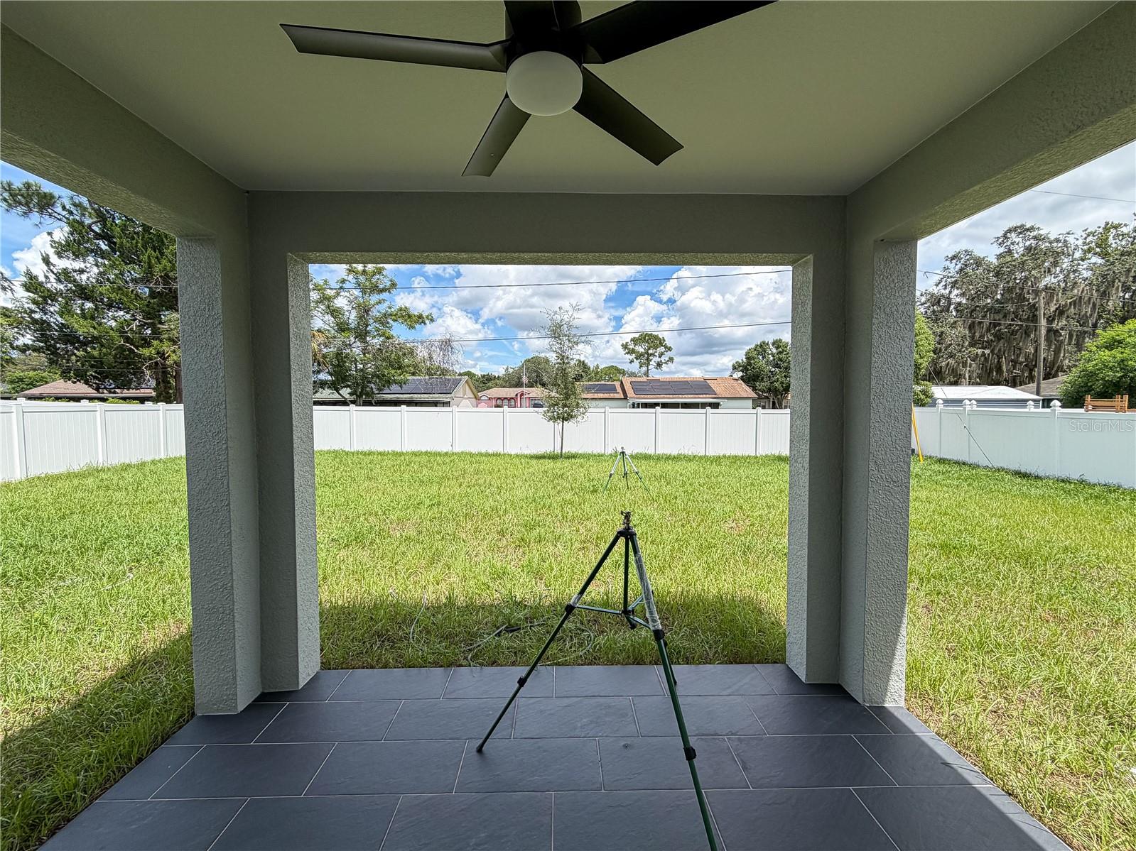 1592 E Normandy Blvd Property Photo 4