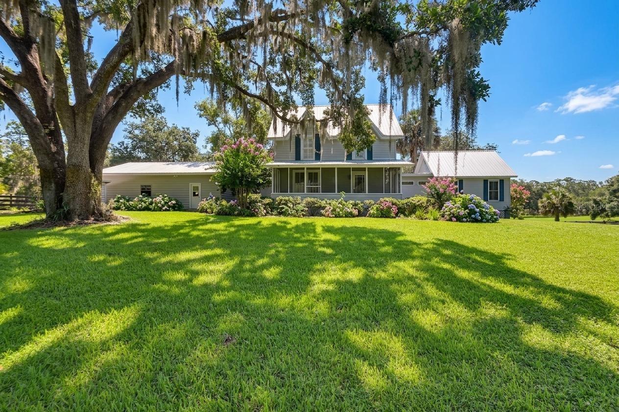 900 E KICKLIGHTER (5 +- ACRES) RD