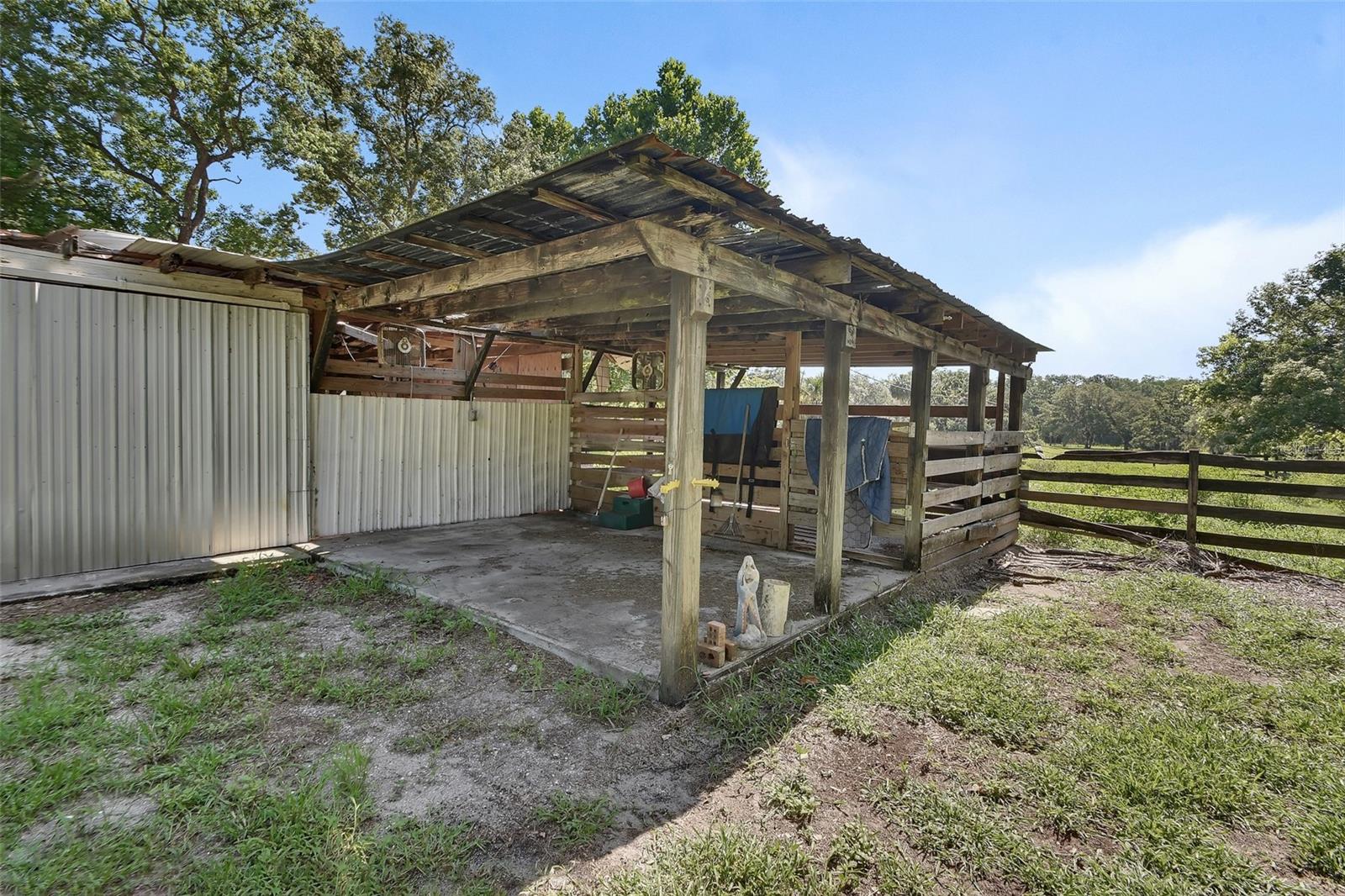 900 E Kicklighter (5 +- Acres) Rd Property Photo 41