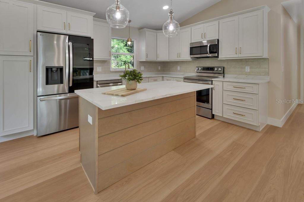 1530 Deermoss Ln Property Photo 14