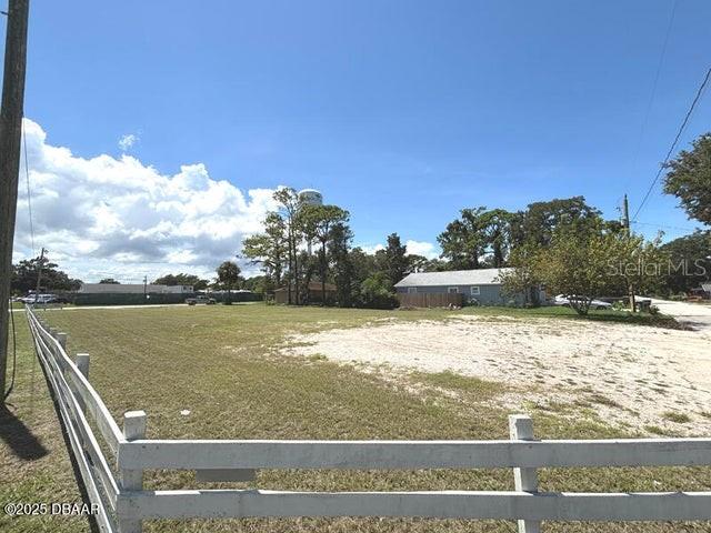 510 Lpga Blvd Property Photo 2