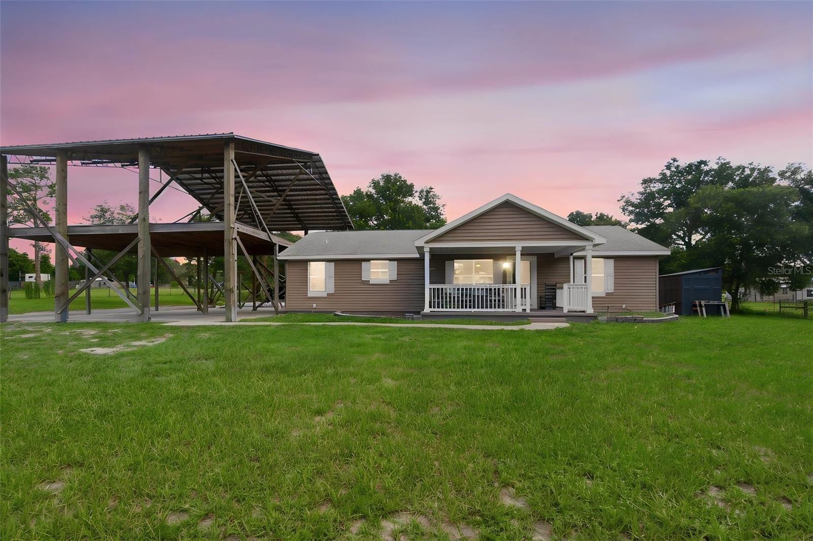 32416 PINE RD Property Photo 1