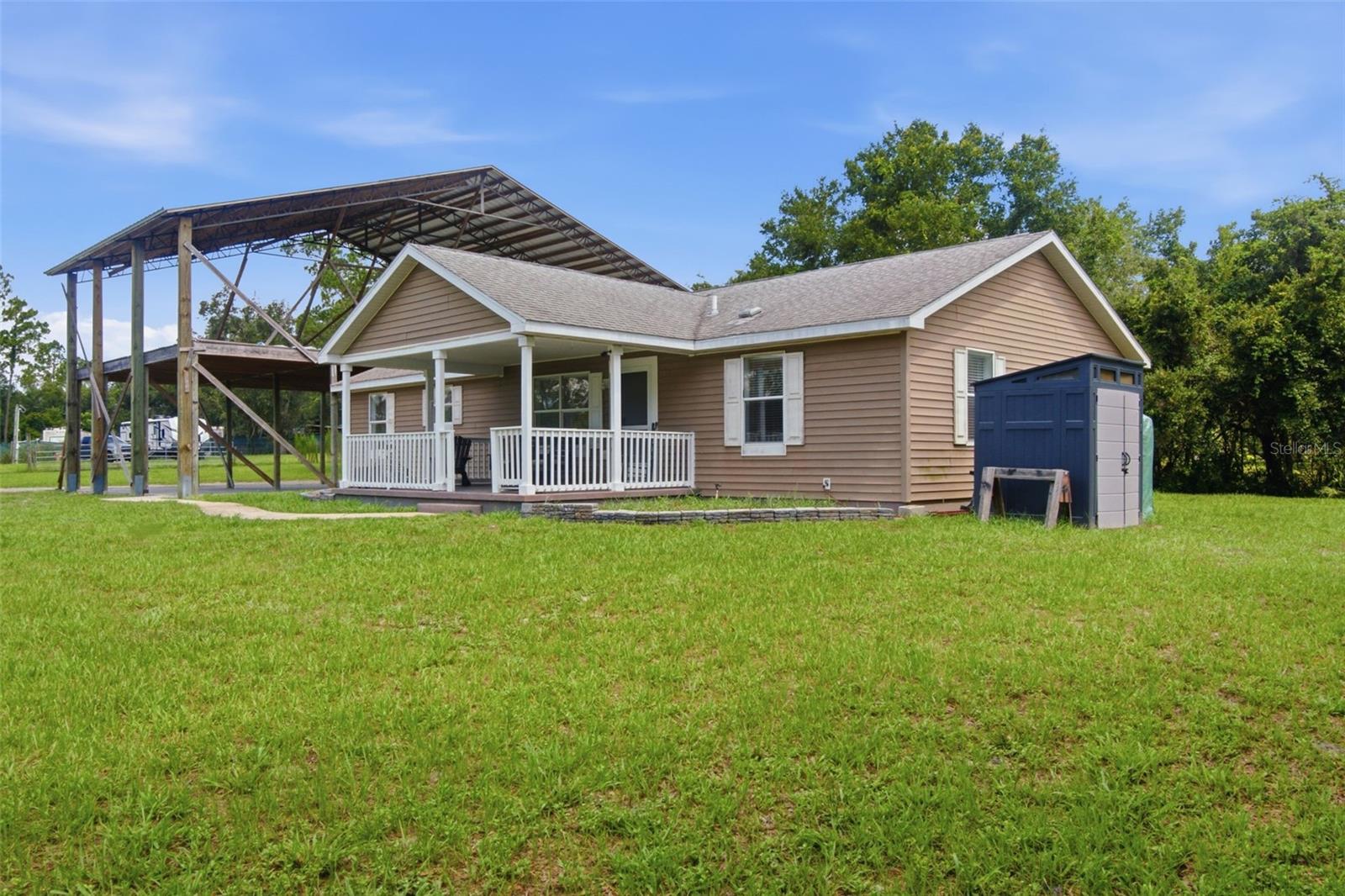 32416 Pine Rd Property Photo 4