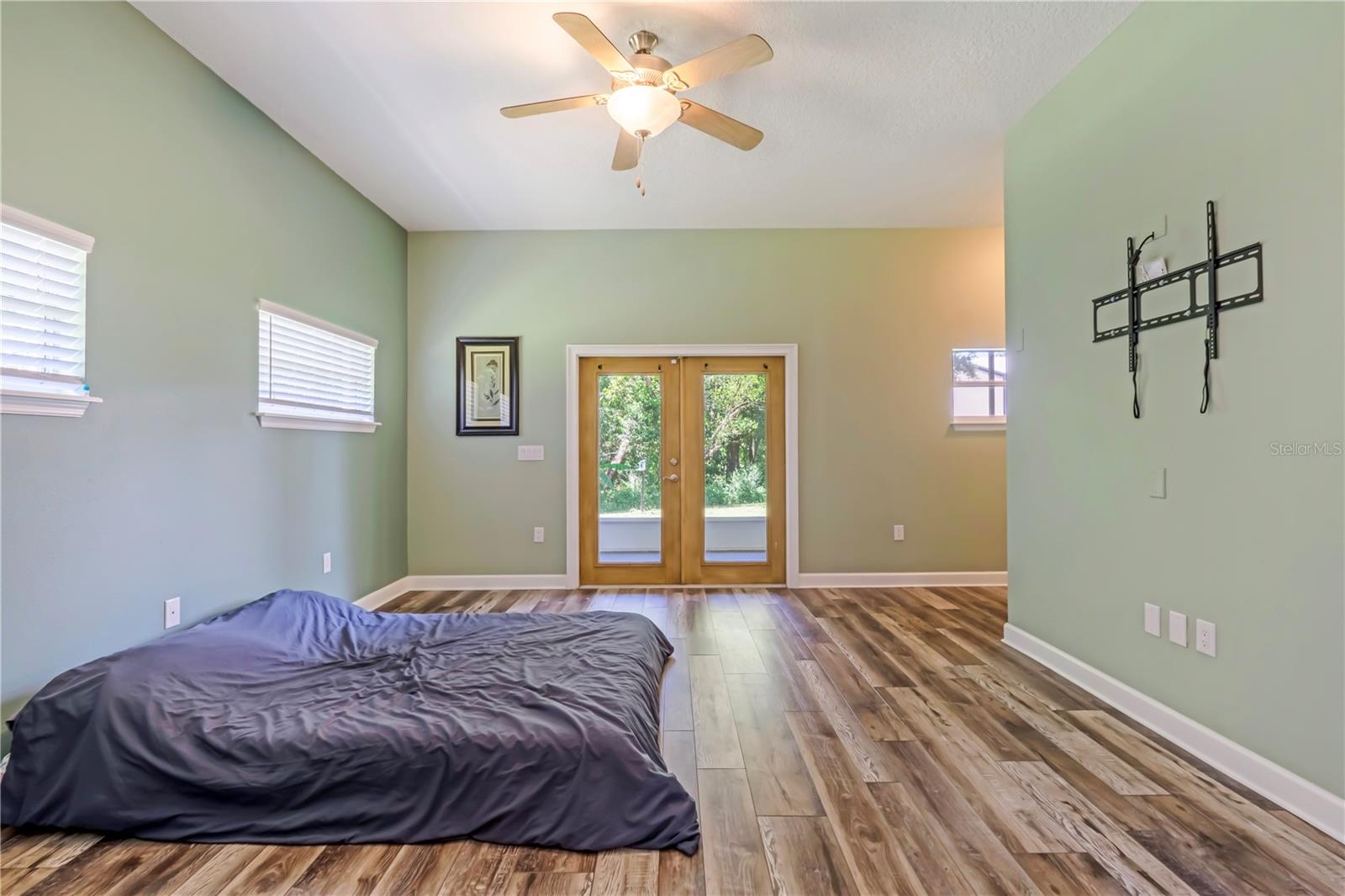 2287 N Spring Garden Ave Property Photo 24