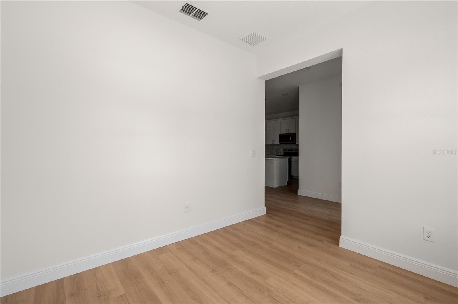 144 11th Ave Property Photo 9