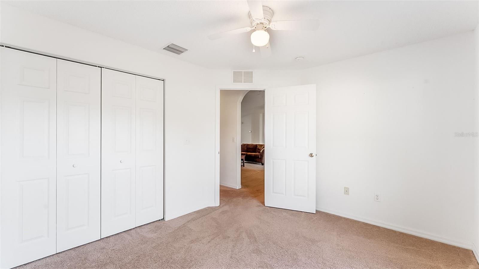 8 White Hurst Ln Property Photo 13