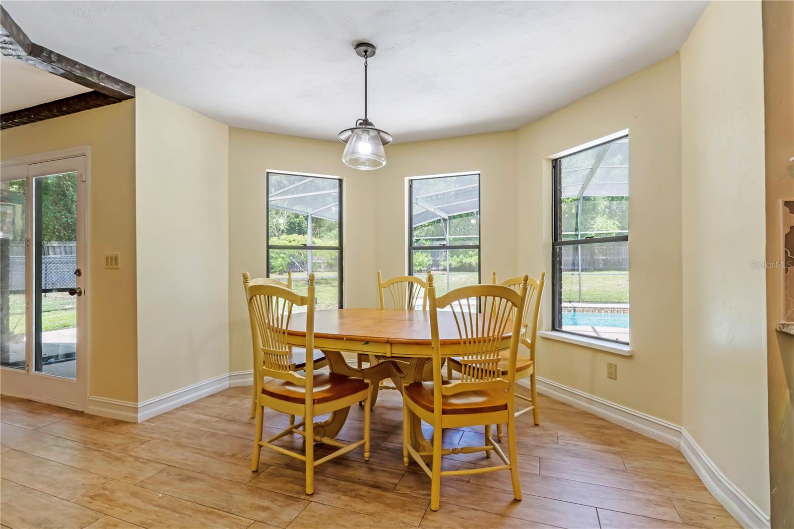 1375 Louis Ct Property Photo 11