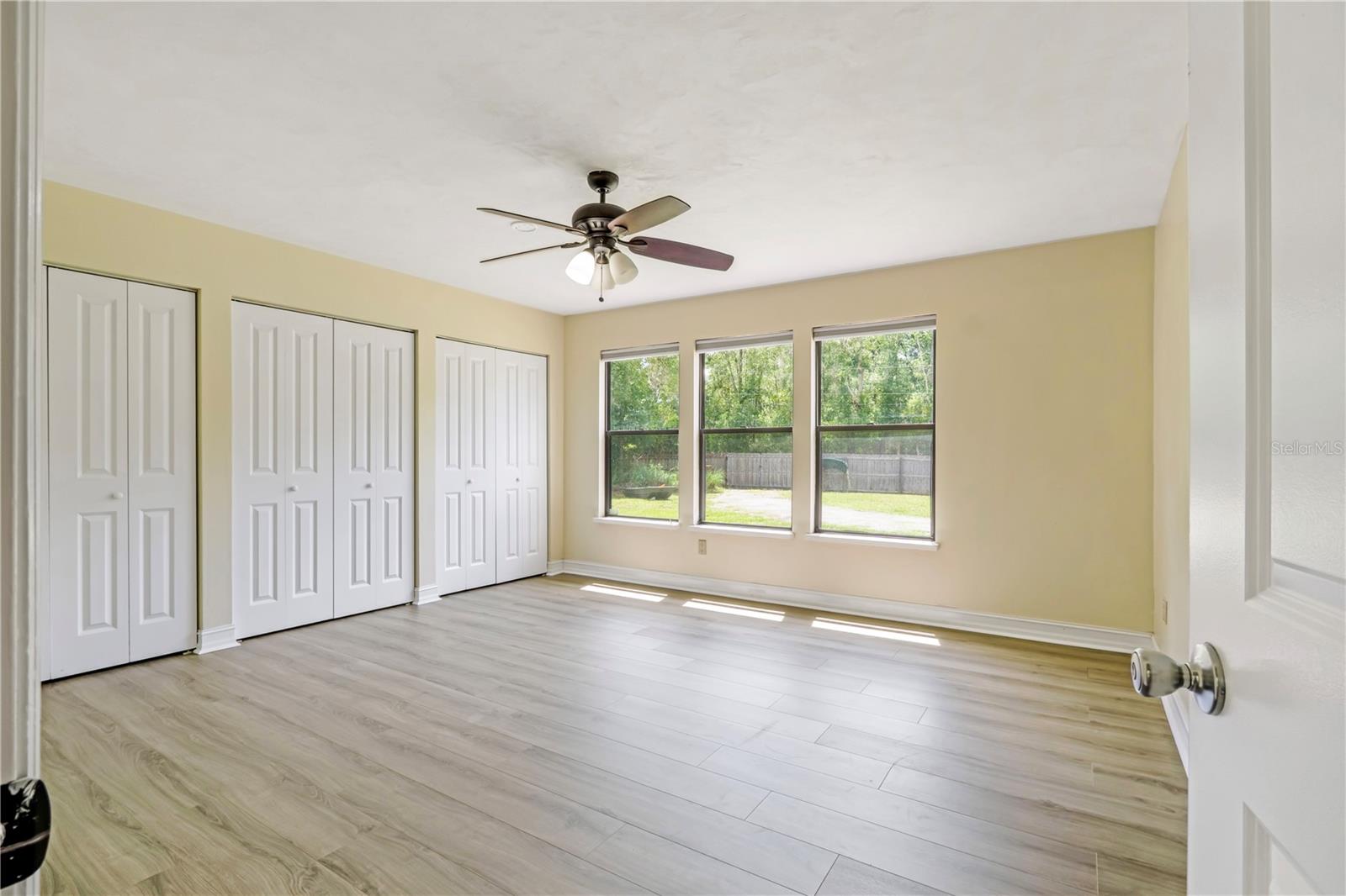 1375 Louis Ct Property Photo 14