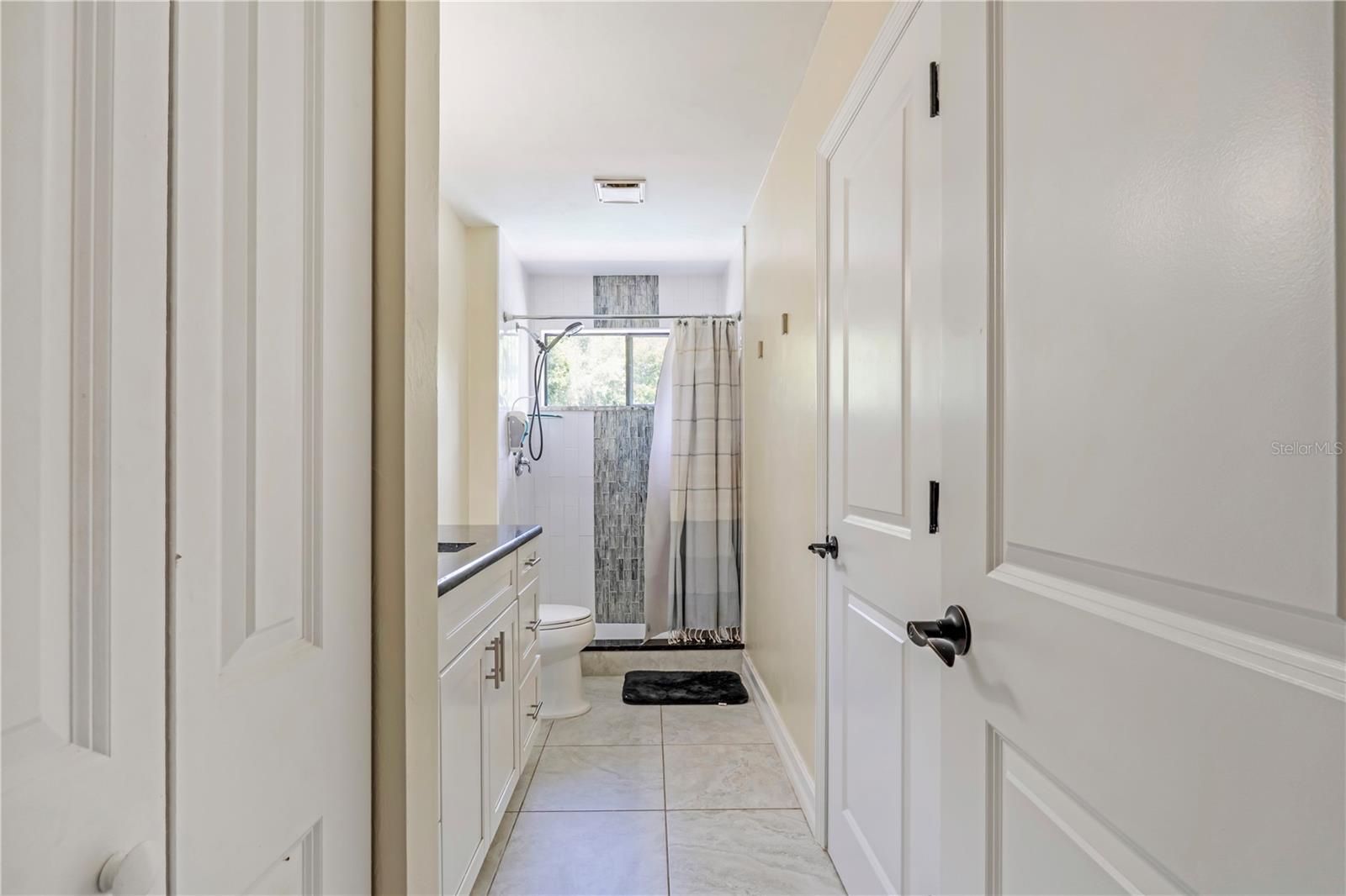 1375 Louis Ct Property Photo 22